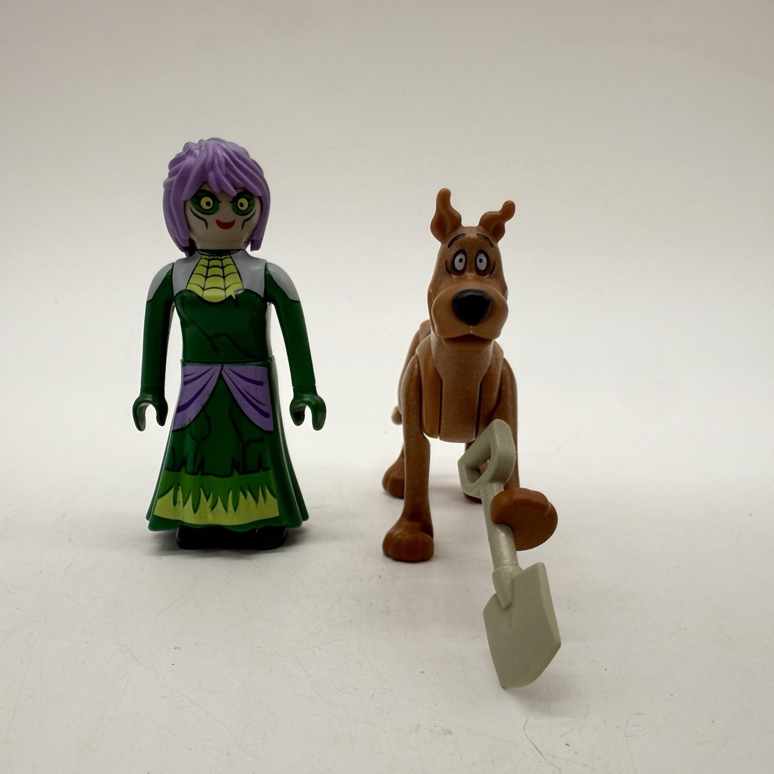 Playmobil Scooby-Doo Figures Alice May & Scooby W Shovel Lot Of 2