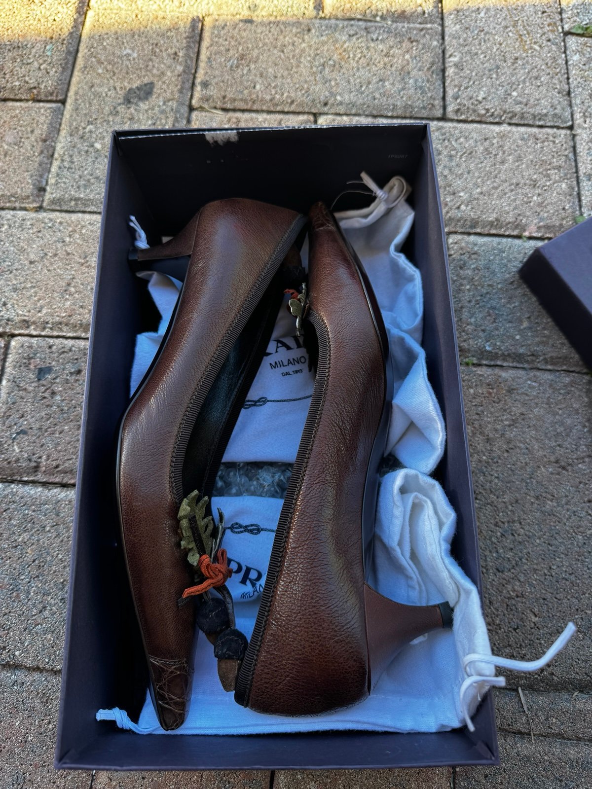 Prada shoes /heels size 38.5 / vintage shoes