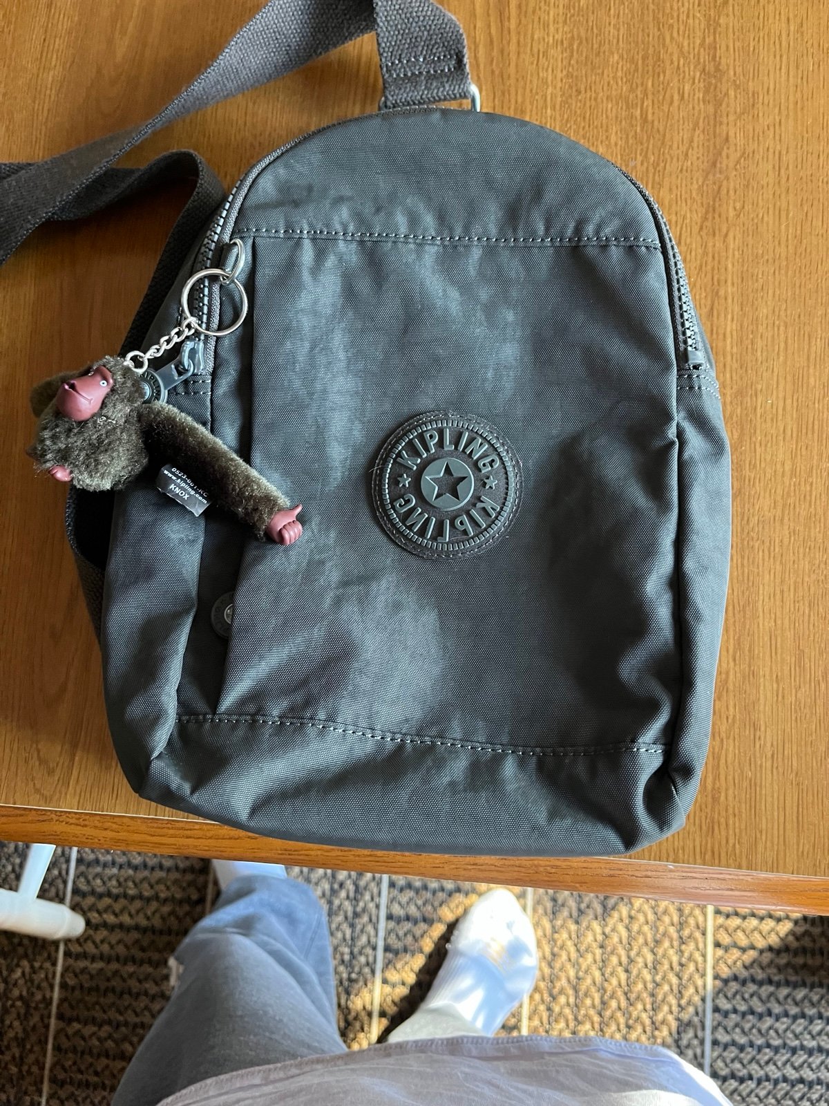 Kiplang sling bag