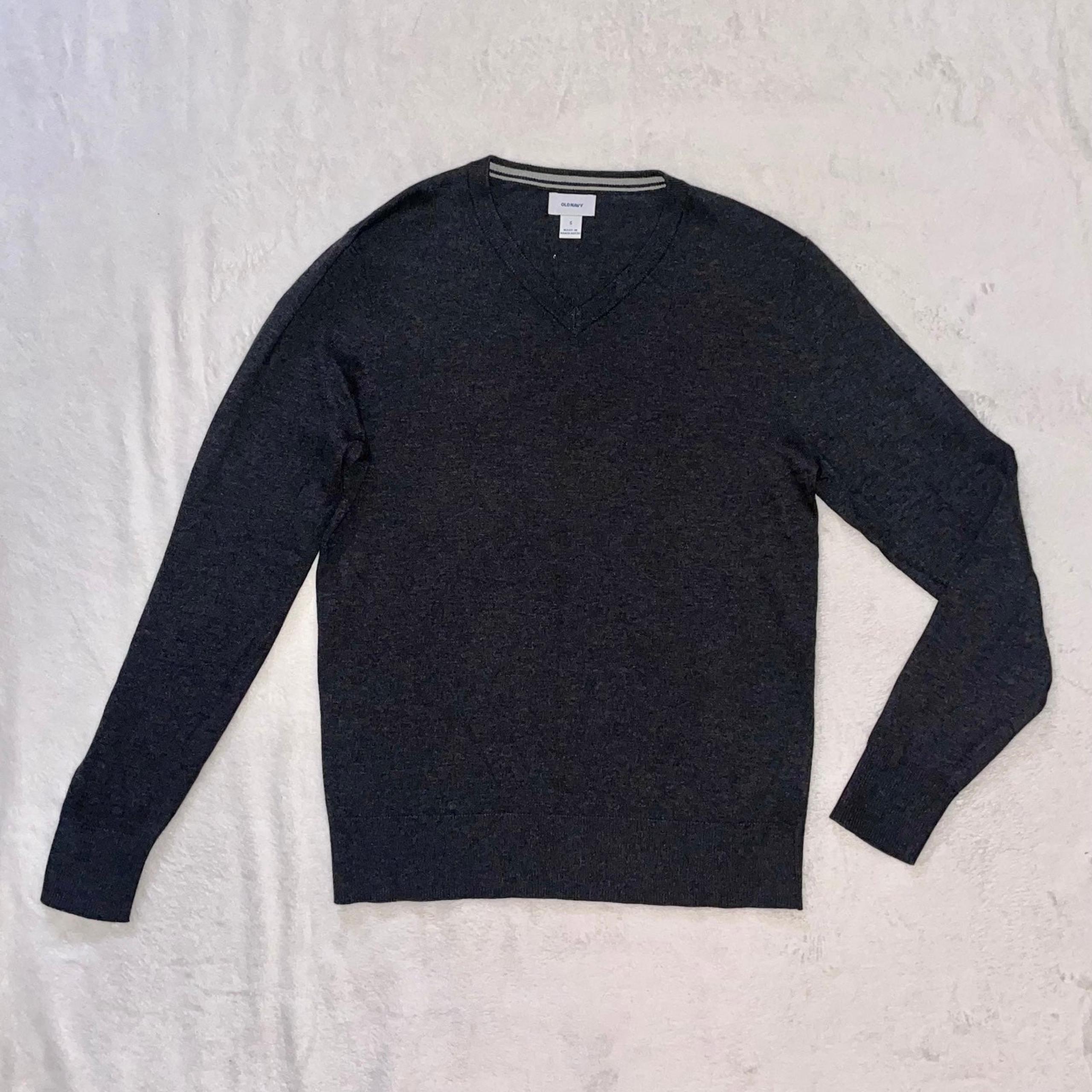 Mens Old Navy Dark Gray V-Neck Sweater size Small