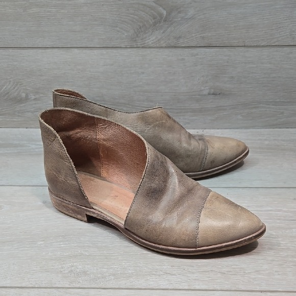 Free People Women's Side Cut Leather Pounted Shoes Boots Sz 38/7-7.5