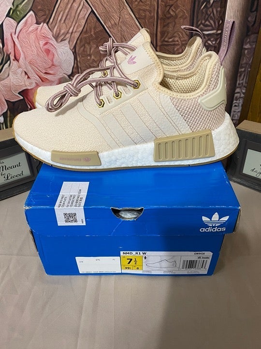 Adidas 7.5 NMD R1 Hybrid Hiker Magic Mauve GW9426