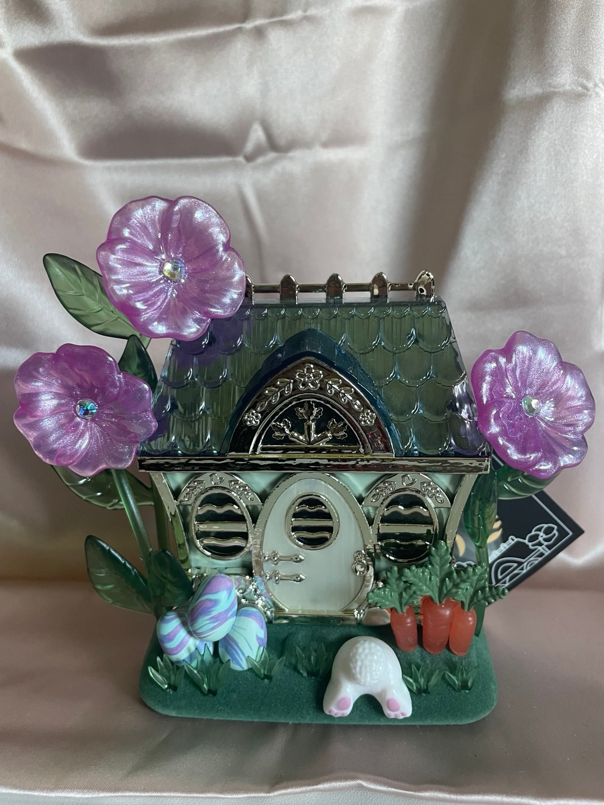 Bath & Body Works Easter House Wallflower Plug- In