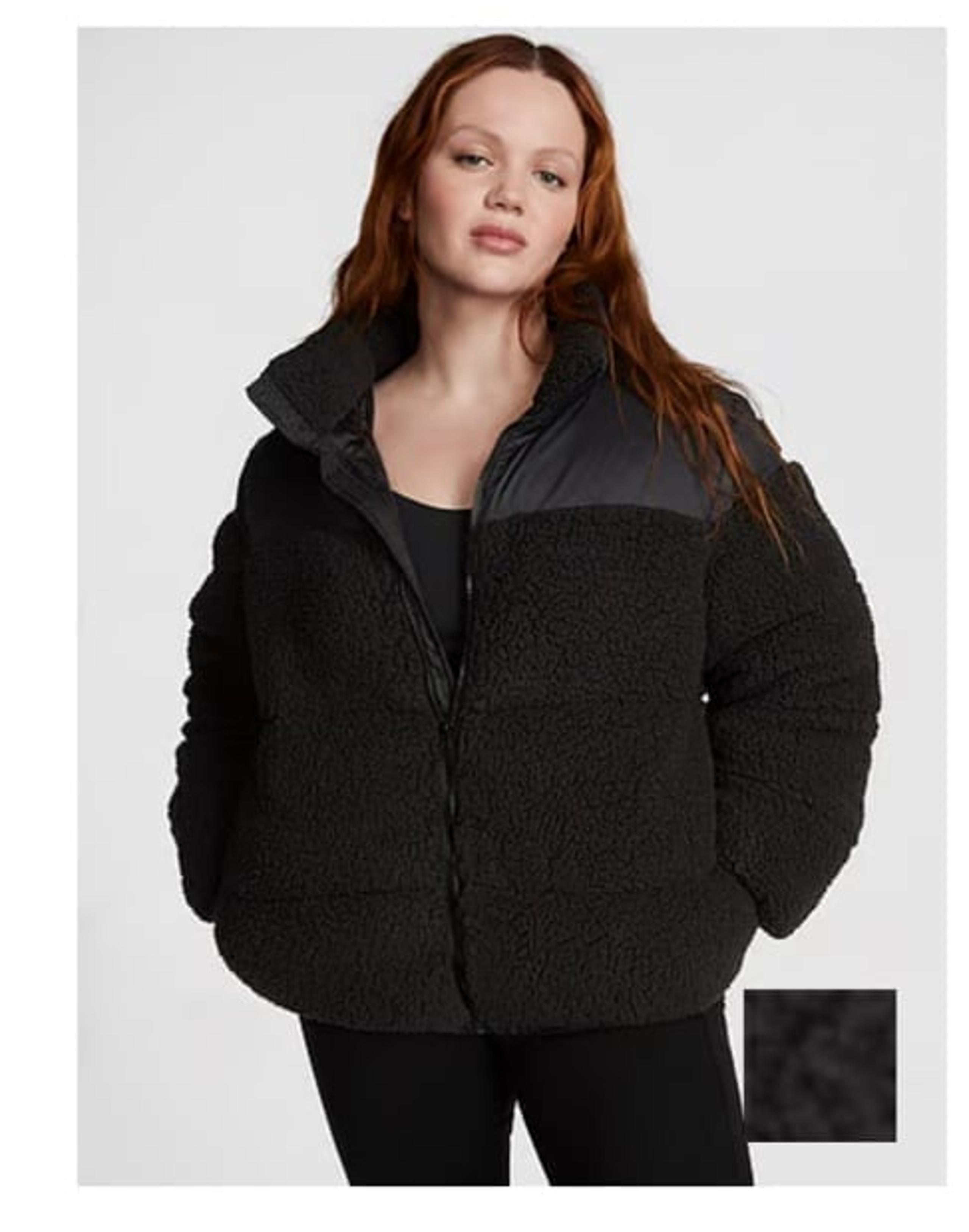 NWT Victoria’s Secret women’s black Sherpa puffer coat size Small - PINK