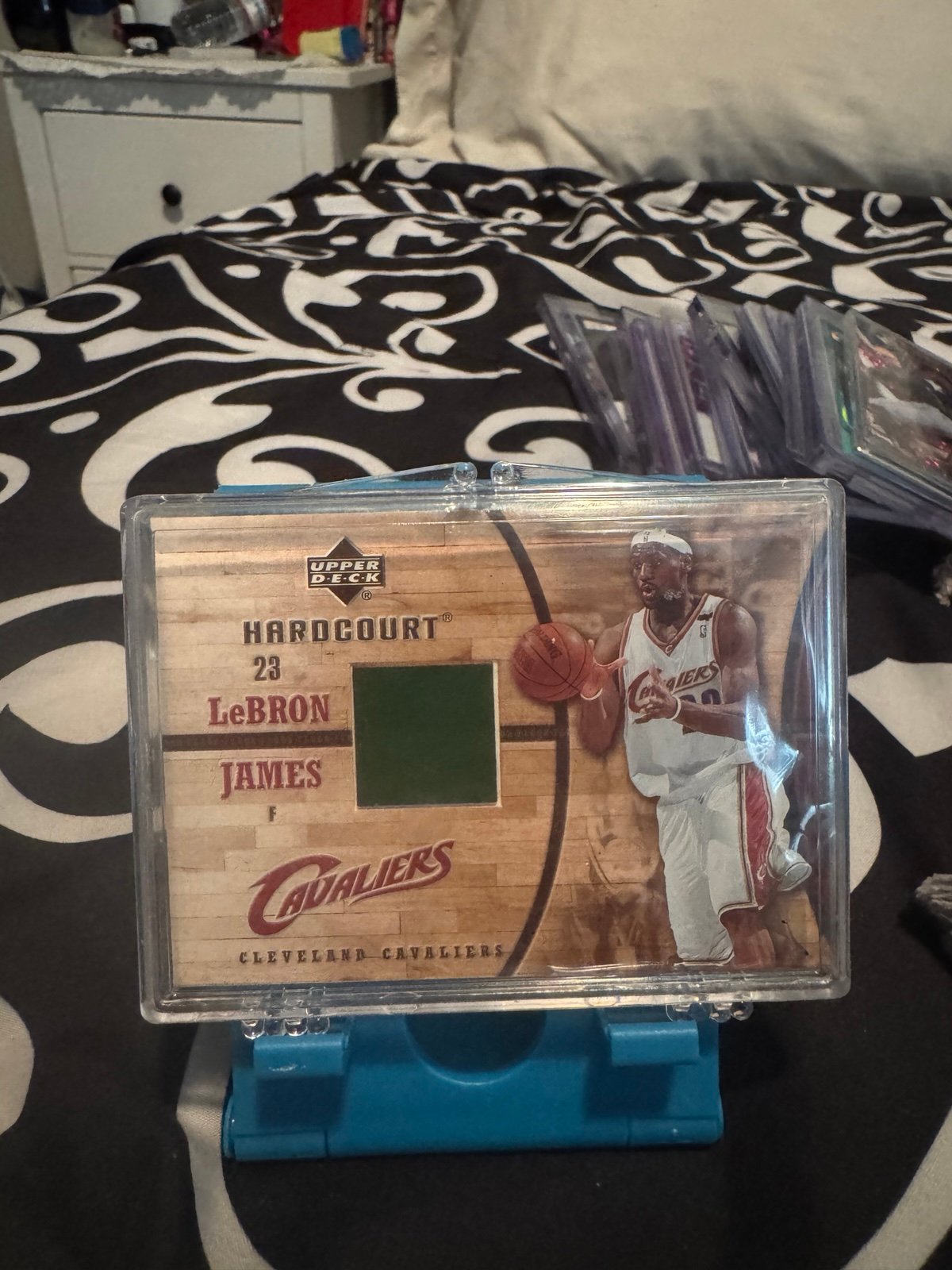 Lebron James HARDCOURT UPPER DECK High School Memorabilia