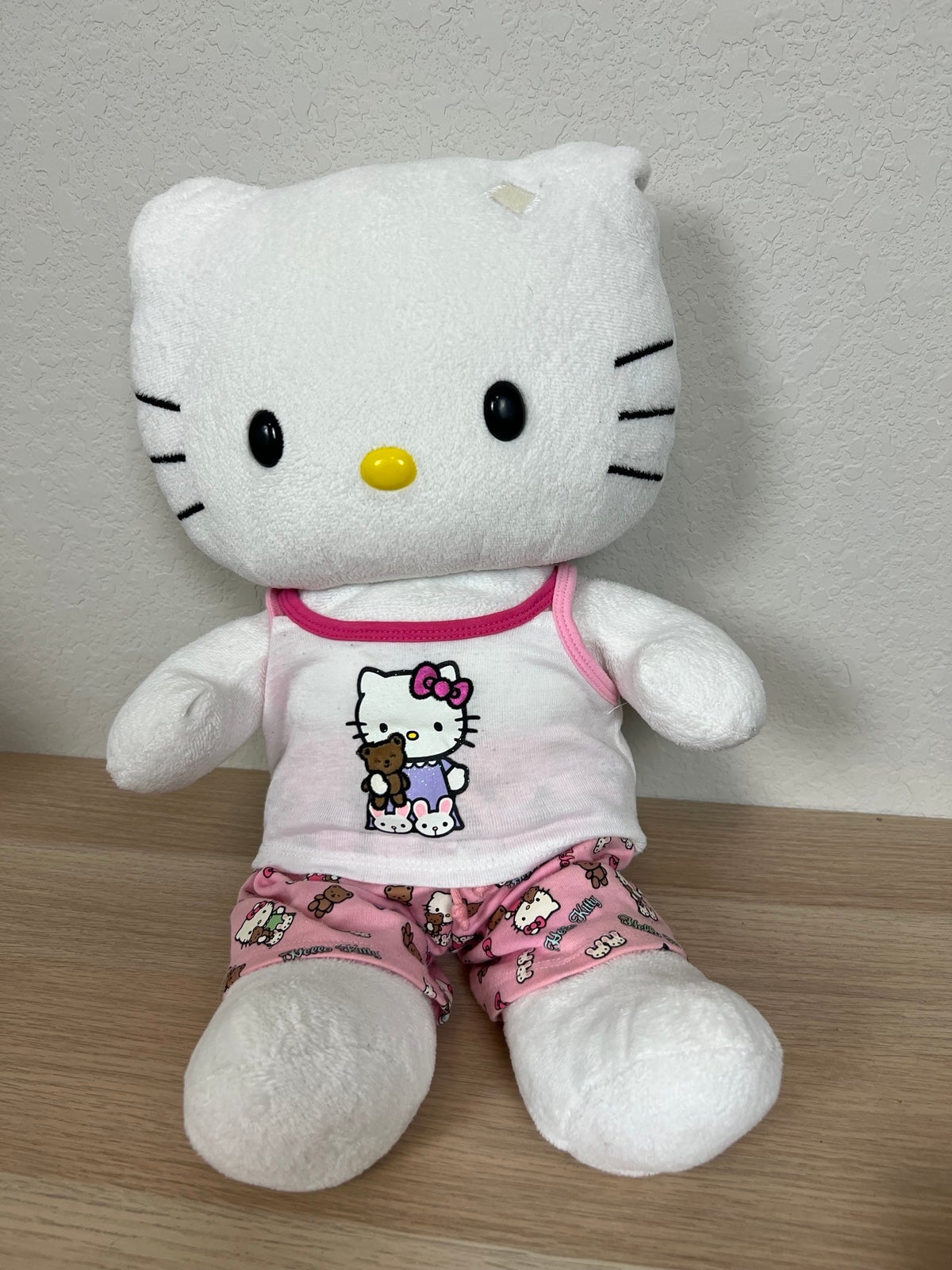 VTG Hello Kitty Build A Bear with outfit