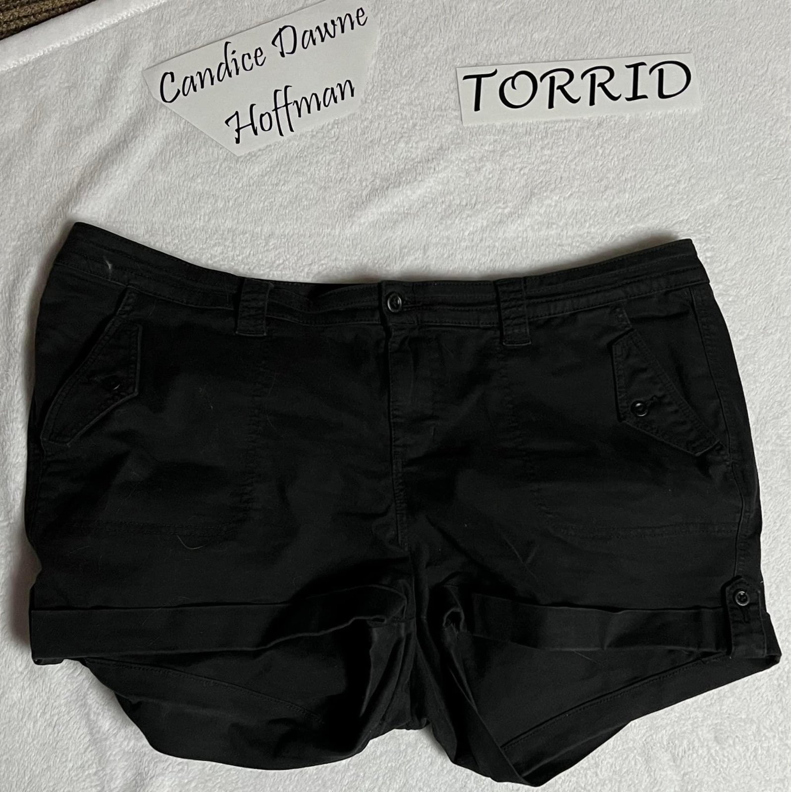 Torrid military shorts size 22