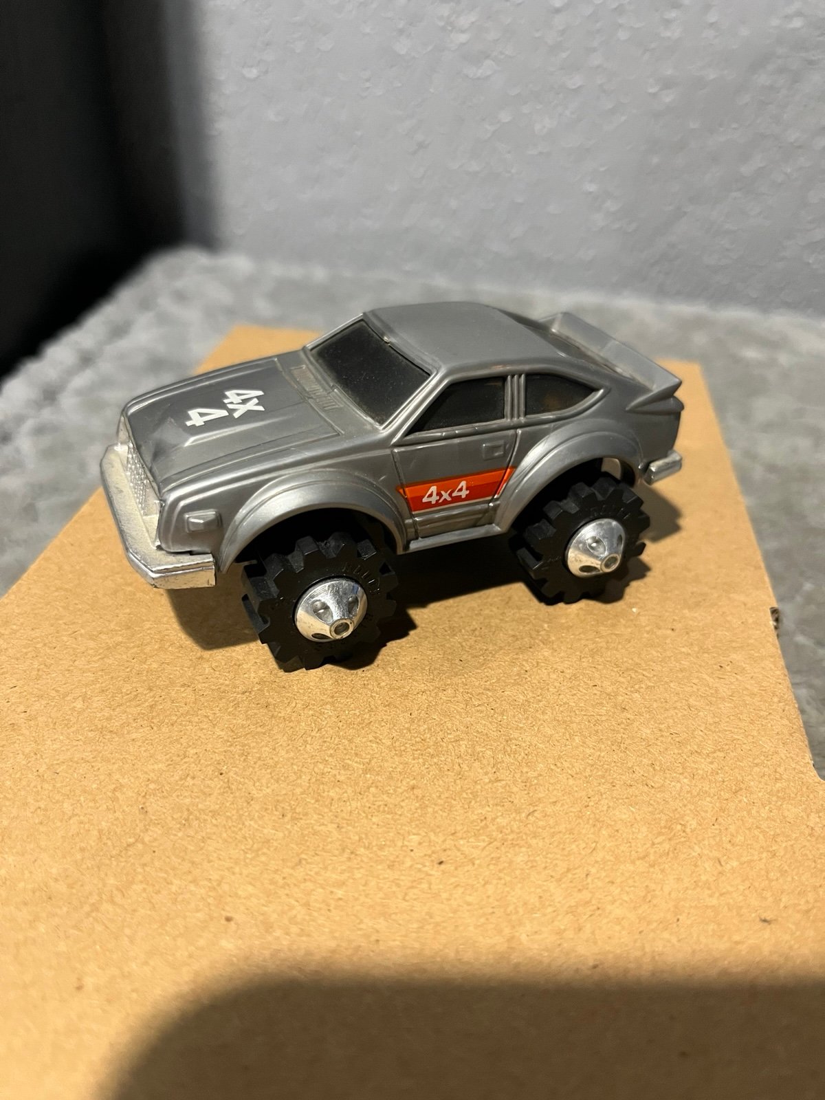 AMC Silver Spirit 4×4 Rough Riders Schaper Stomper 1981 Vintage