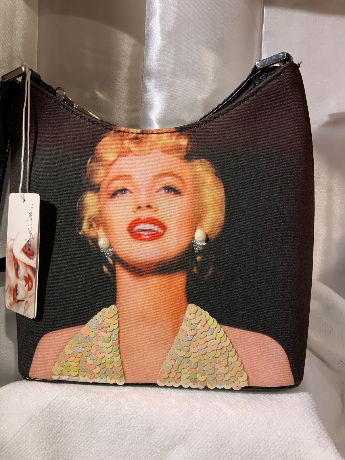 Marilyn Monroe Black handled sequined purse New never used