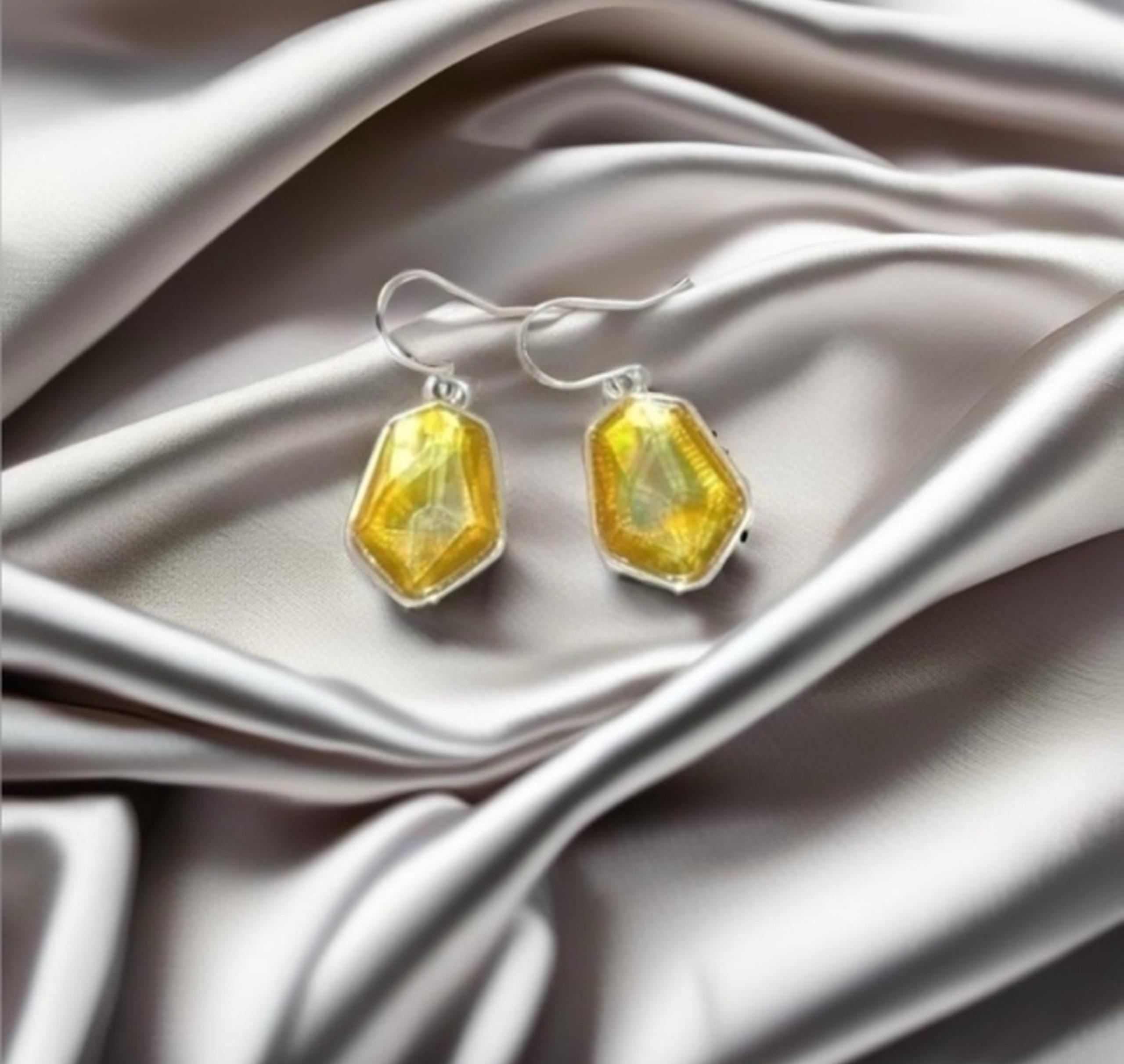 Chloe + Isabel earrings