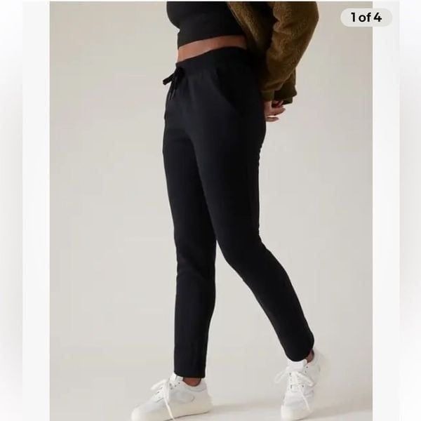 Athleta Cozy Karma Zip Pant Warm Soft Pants size M medium // Black