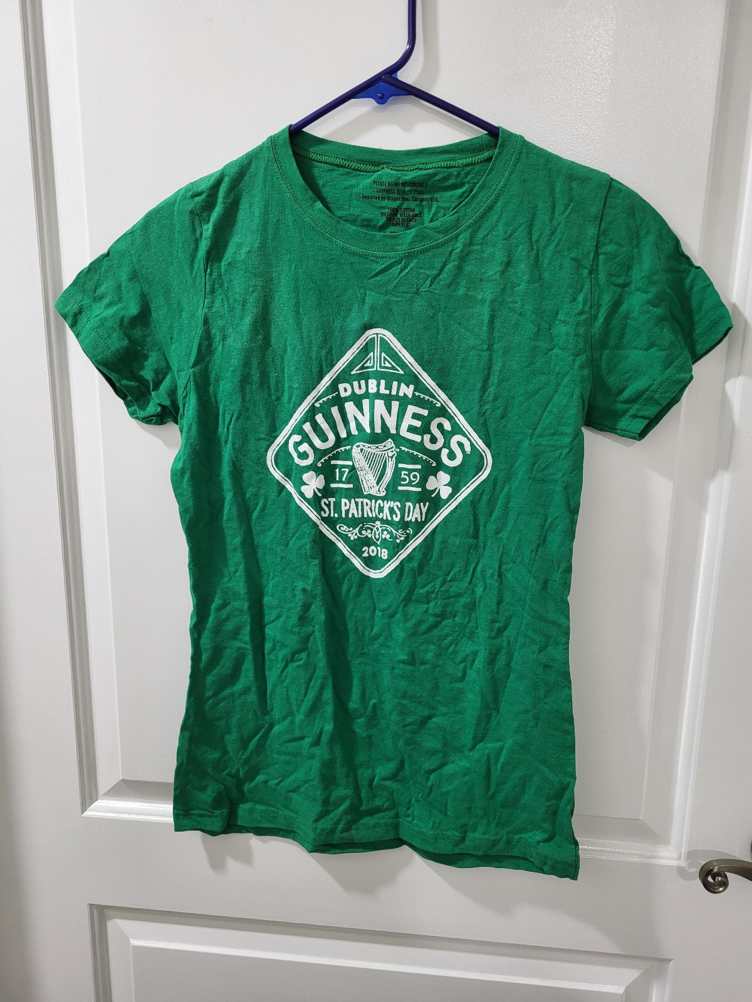 green Guinness womens tshirt nwot sz M