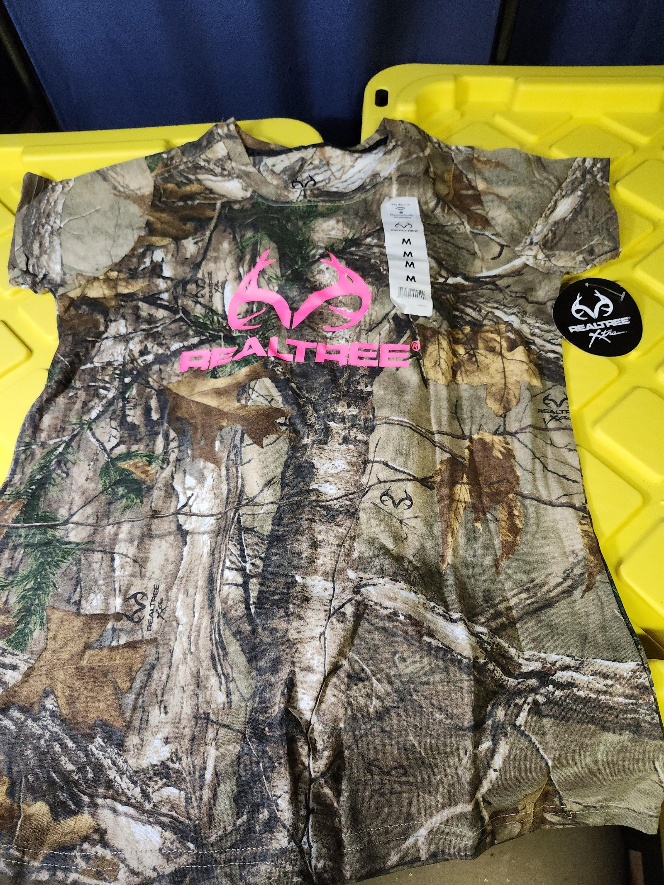 Women's RealTree Camouflage T Shirt