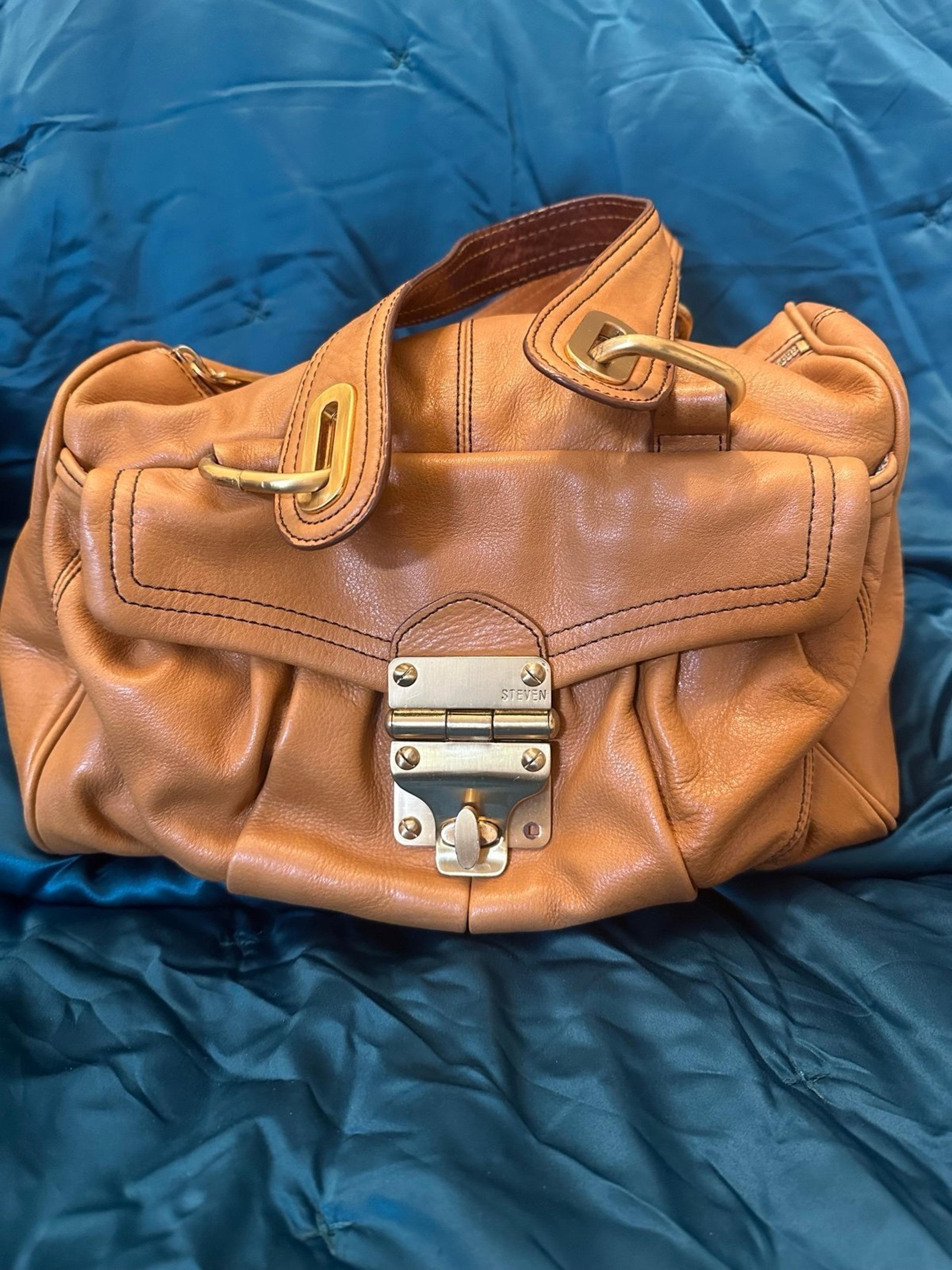 Steven by Steve Madden leather hand bag purse