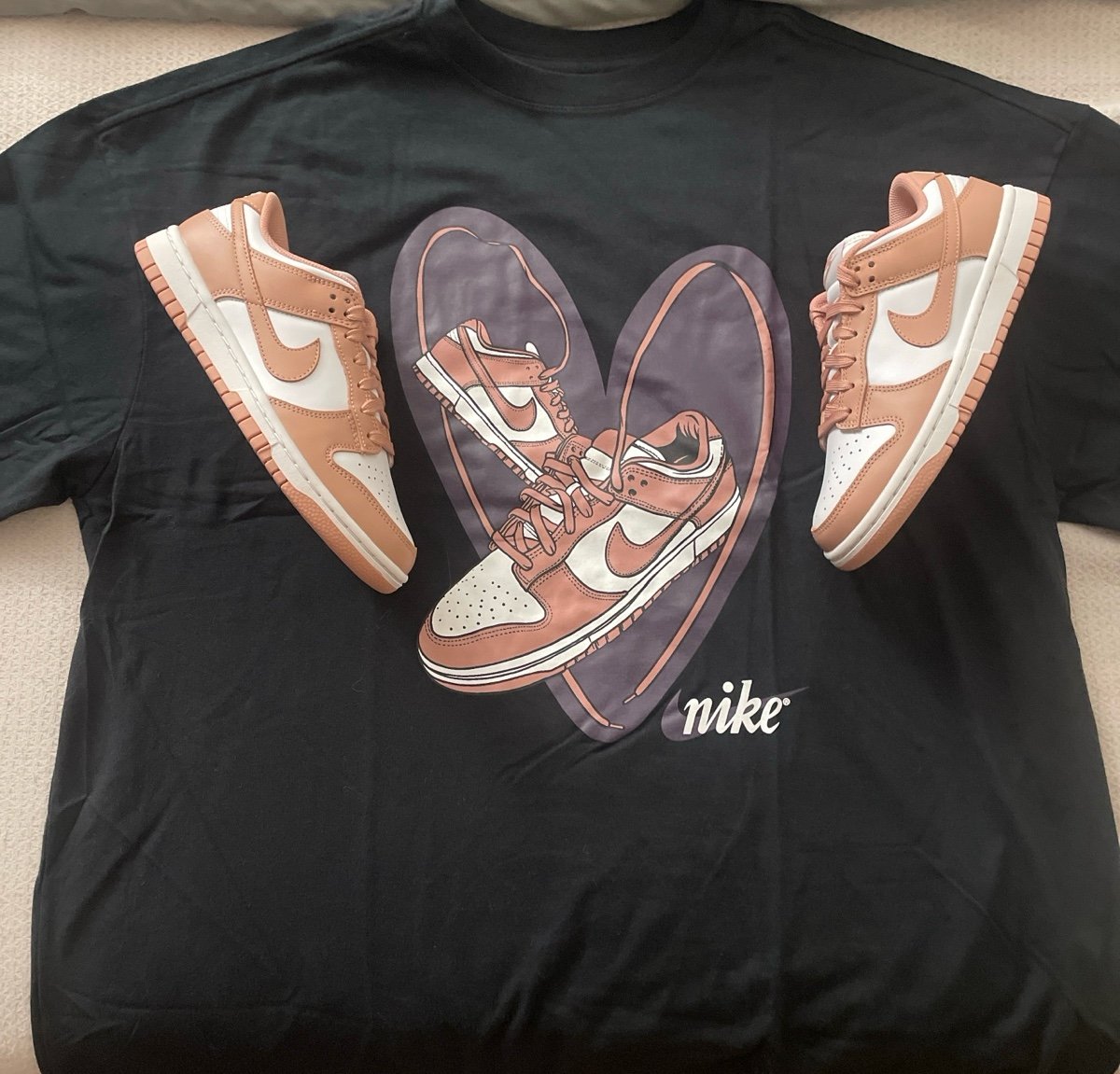 Women’s Nike Dunk Low Rose Whisper (DD1503 118) & Matching Shirt