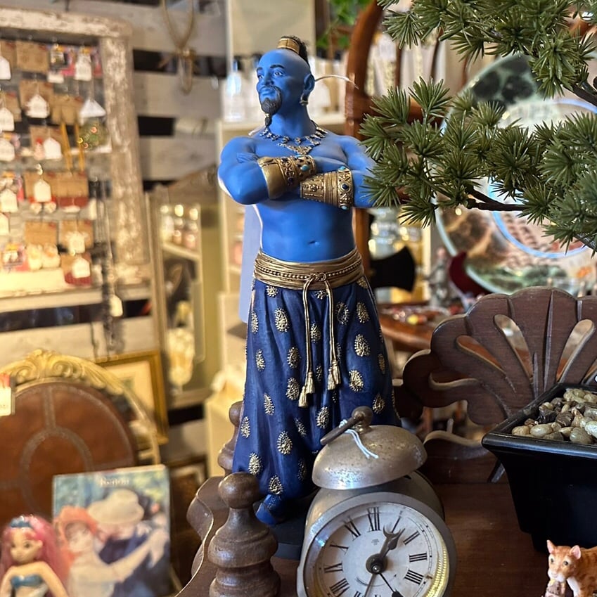 Disney Showcase Couture de Force Will Smith Aladdin.