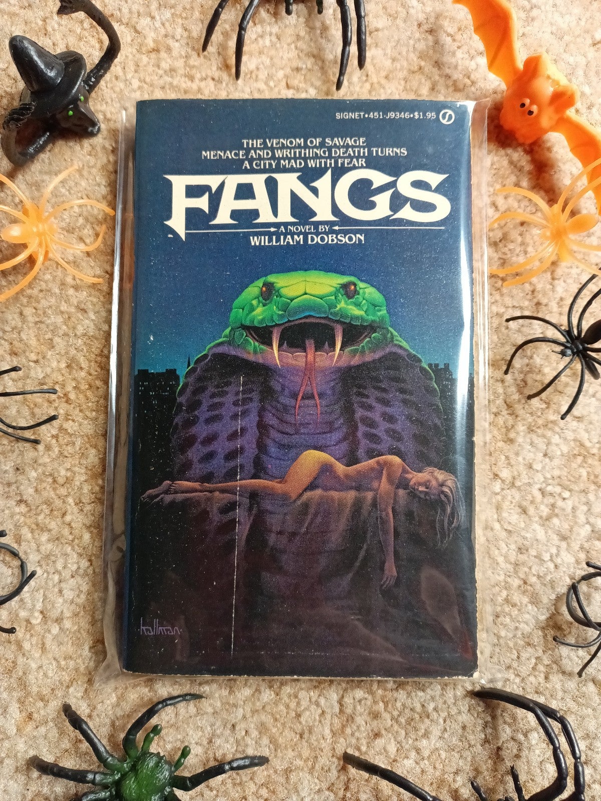 Fangs-Horror Paperback Book
