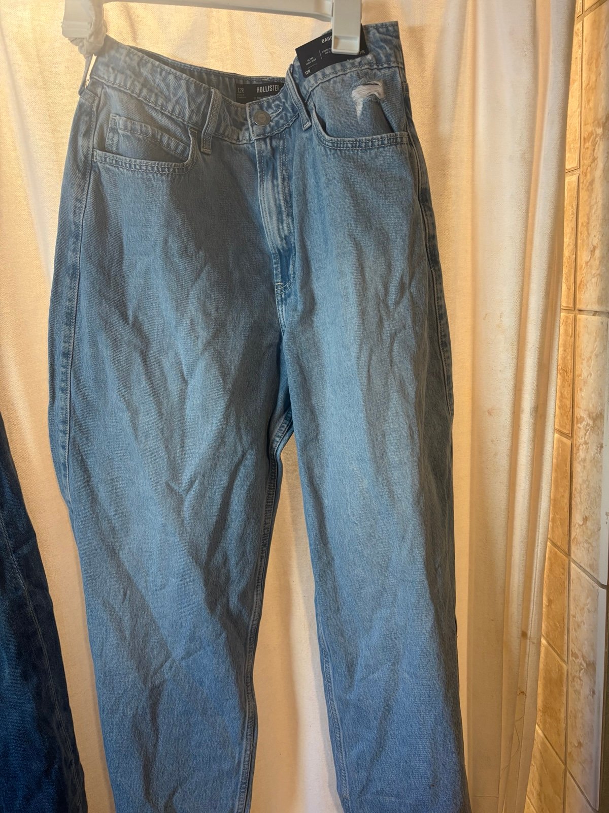 **NWT** GAP women’s high rise wide leg jeans/ size 14