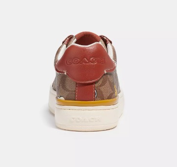 【Coach X Peanuts】プリント CLIP LOW TOP スニーカー CE860 Coach X Peanuts women's Clip Low Top Sneaker With Snoopy