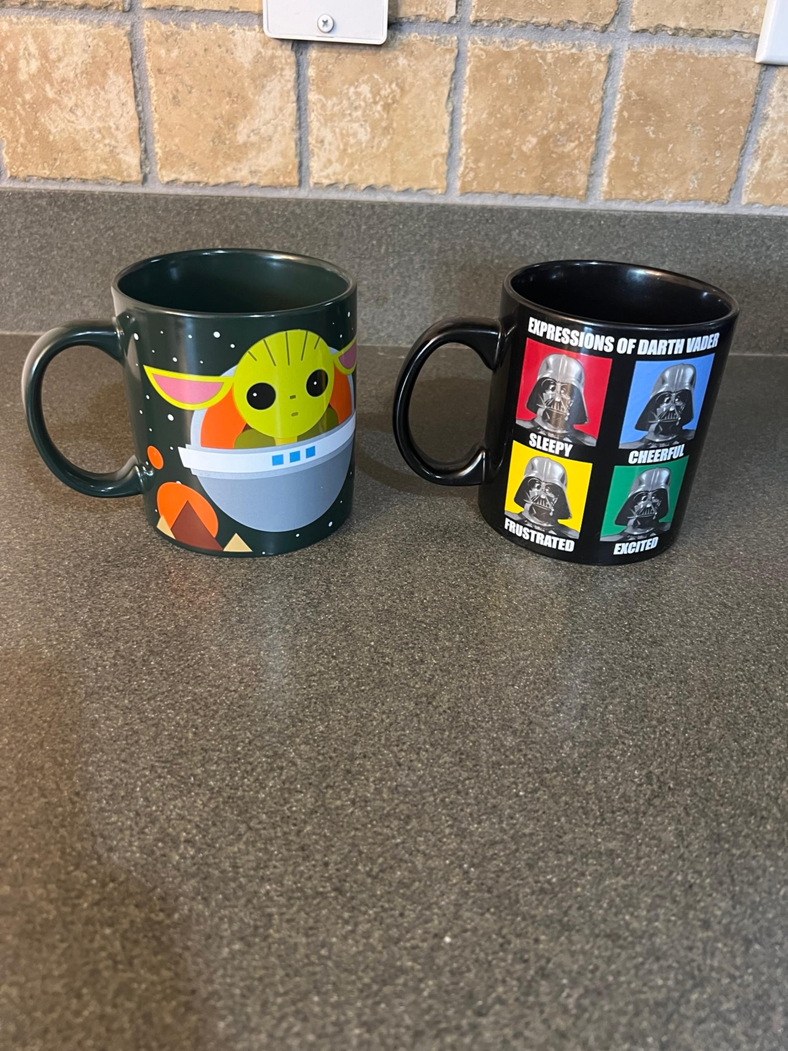 2 Star Wars coffee Mugs
