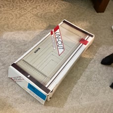 Paper cutter