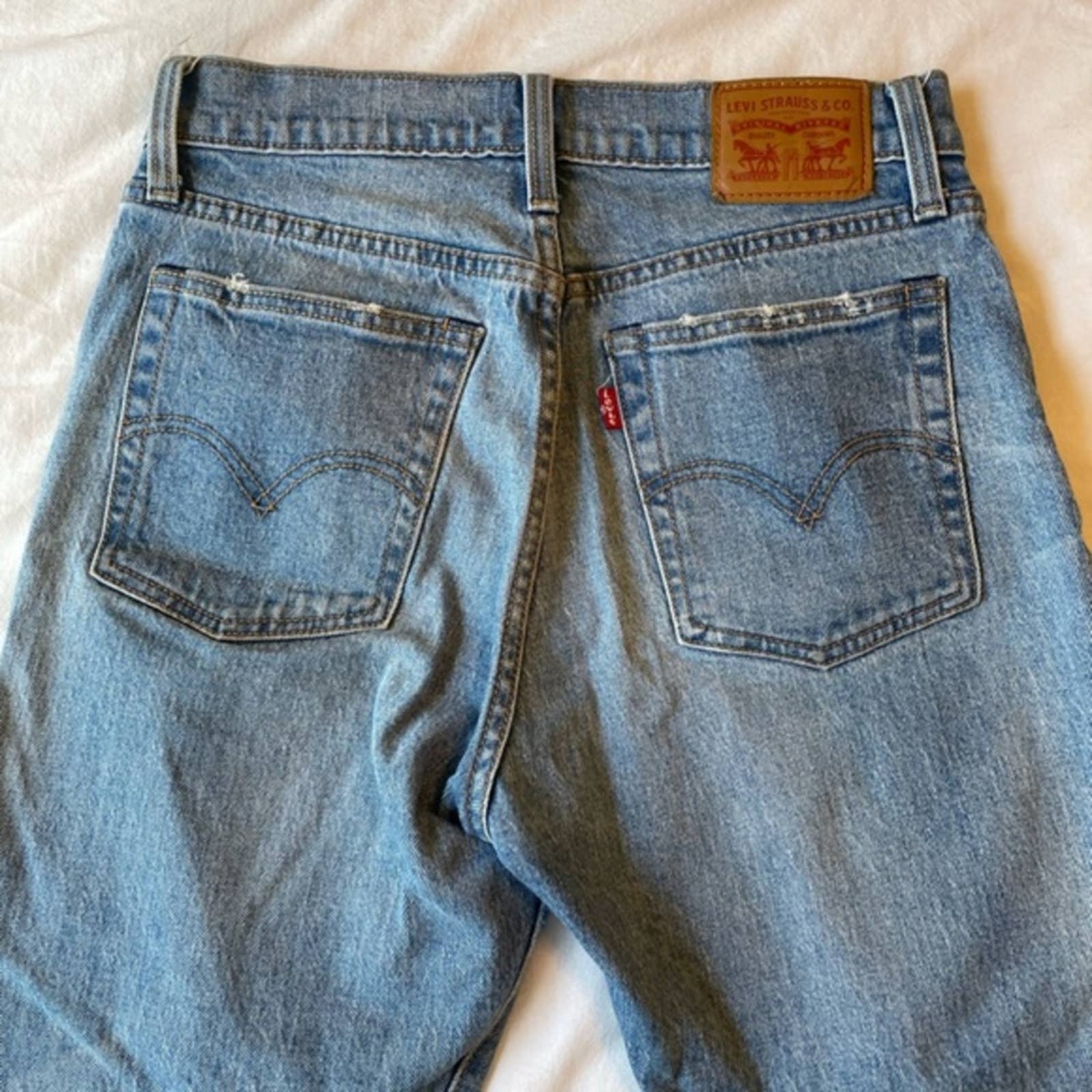 Levi's Button Fly‎ Lightwash Jeans