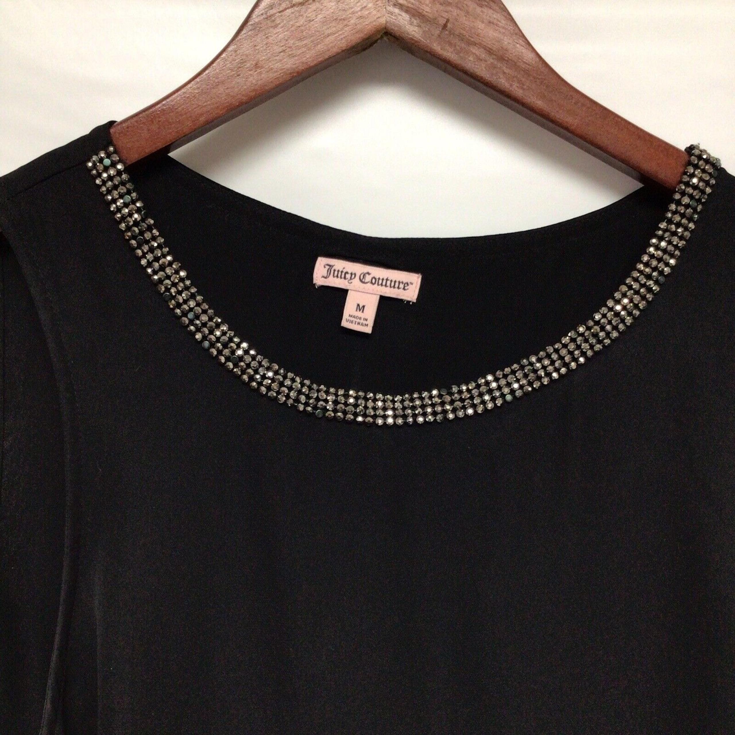 Women's Juicy Couture Black W/Beading Sleeveless Top Lined Size M Pretty Flowy