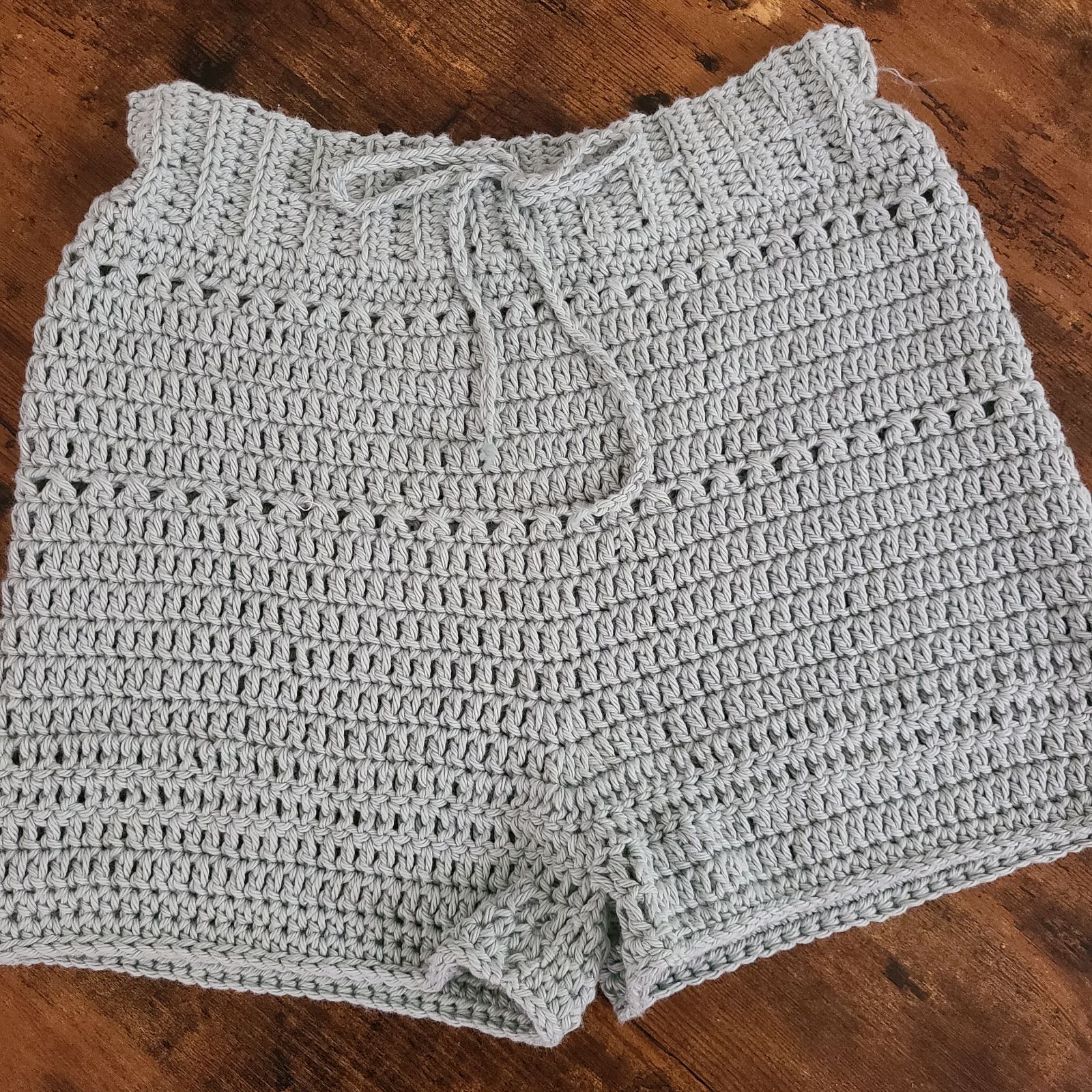 shorts women