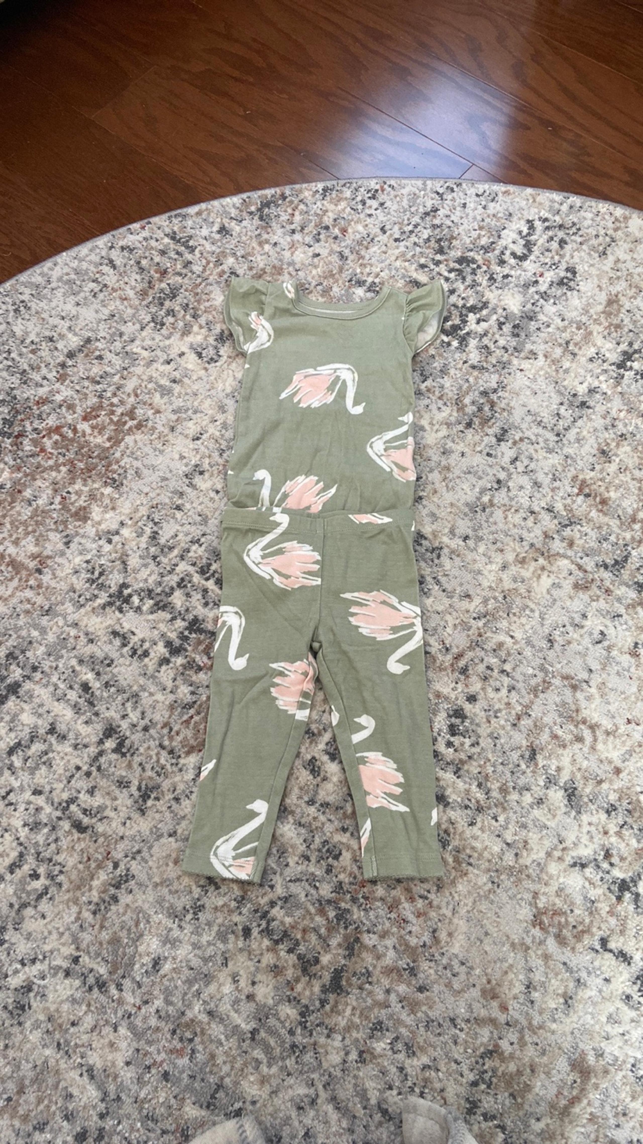baby girl outfit