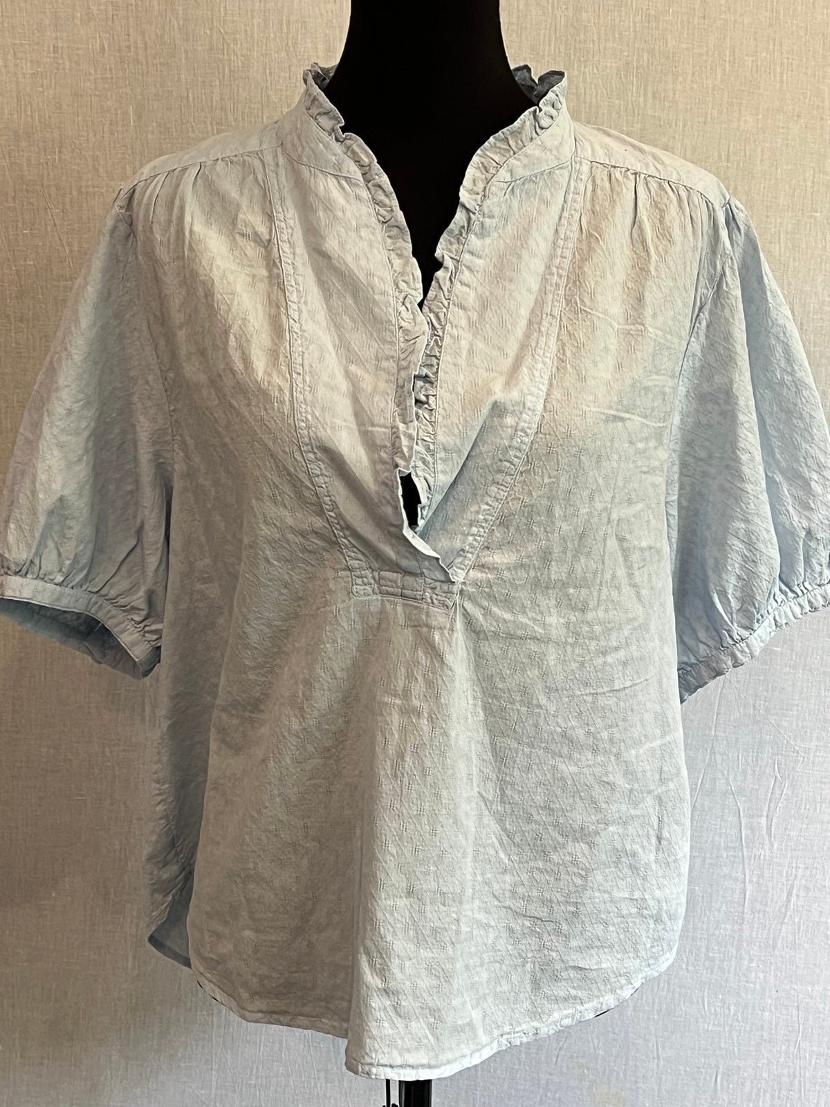 NWT Anthropologie womens beautiful shirt