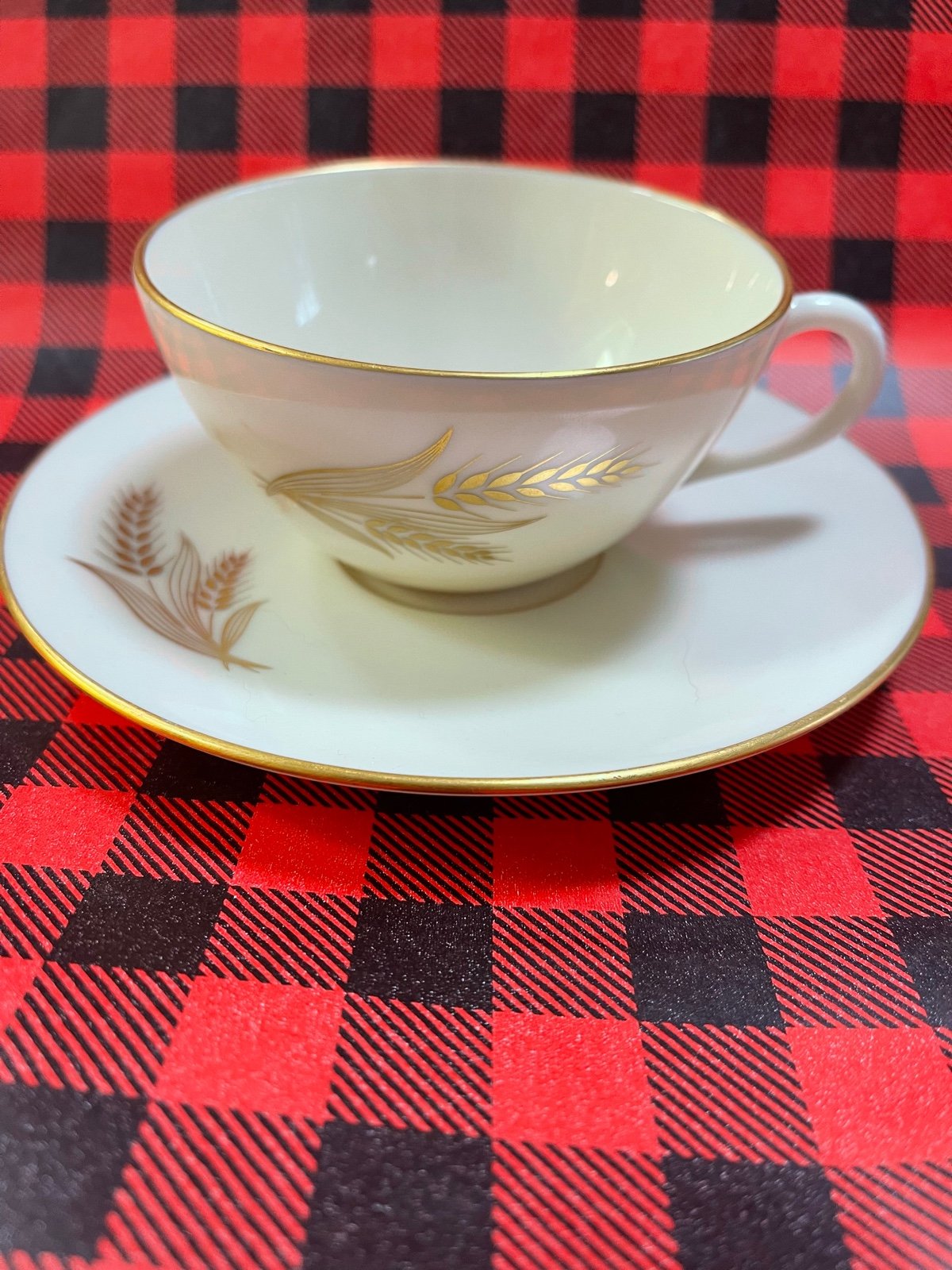 Cup & saucer Lenox