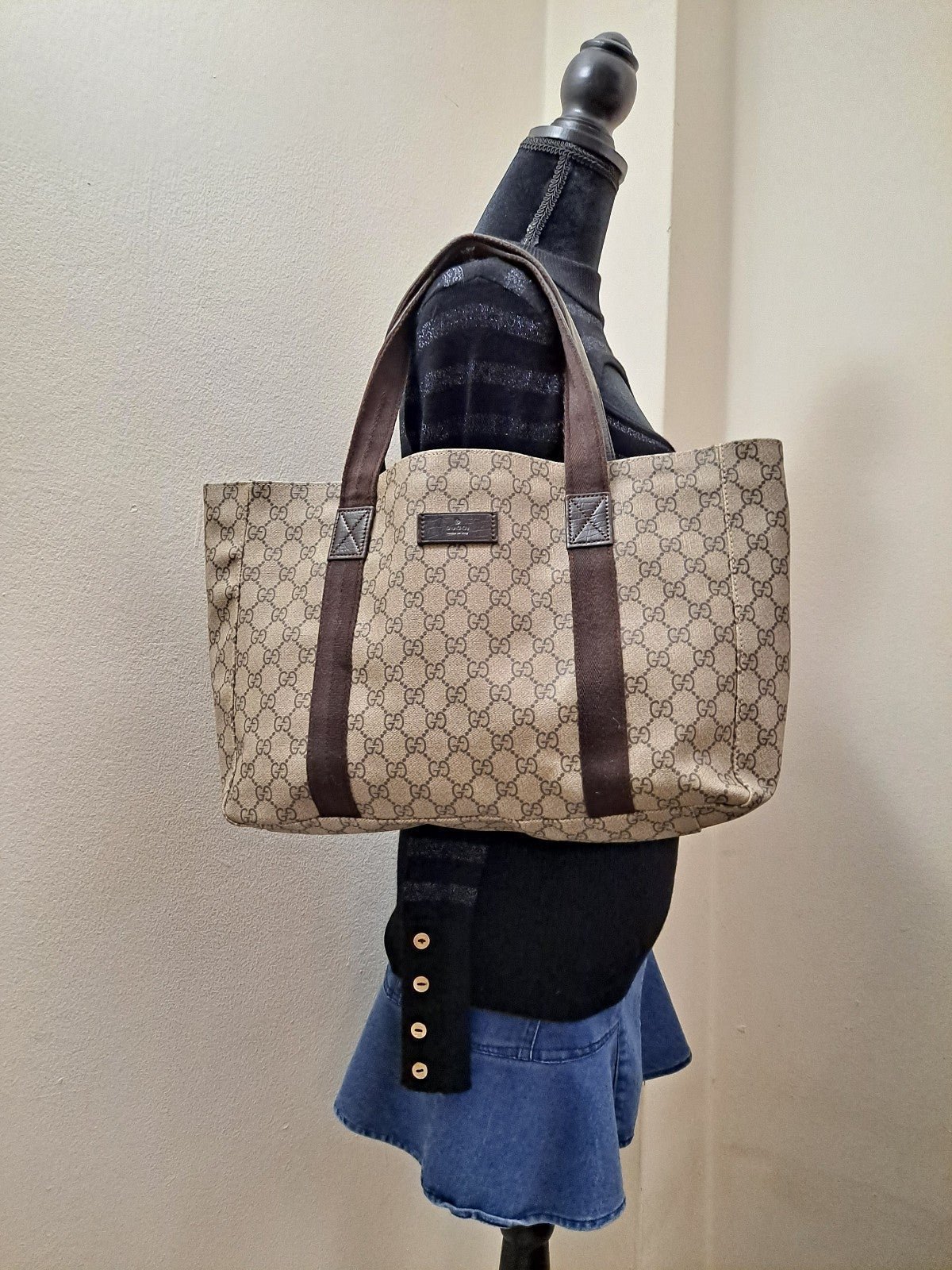 Gucci Belted GG Canvas Medium Tote Bag