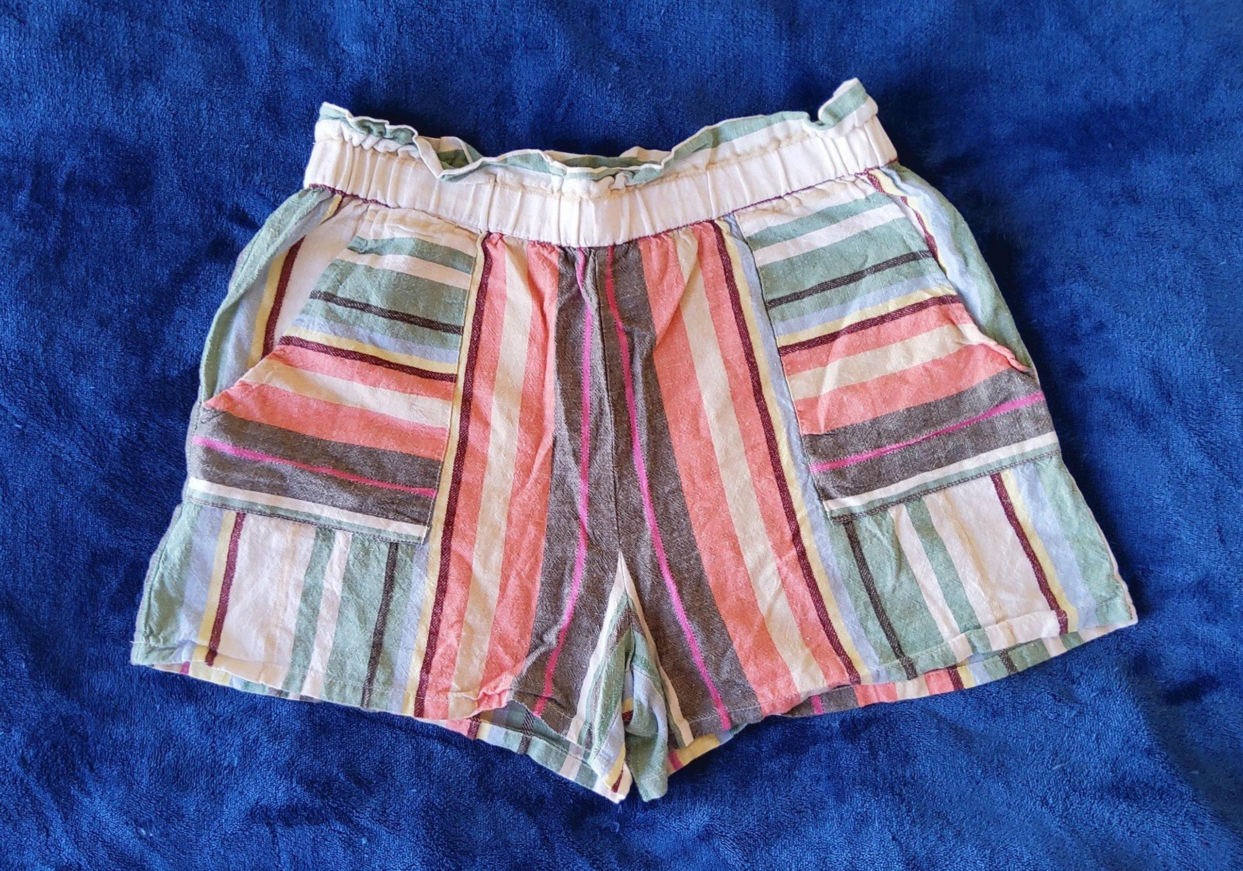 Derek heart shorts with pockets Size Medium