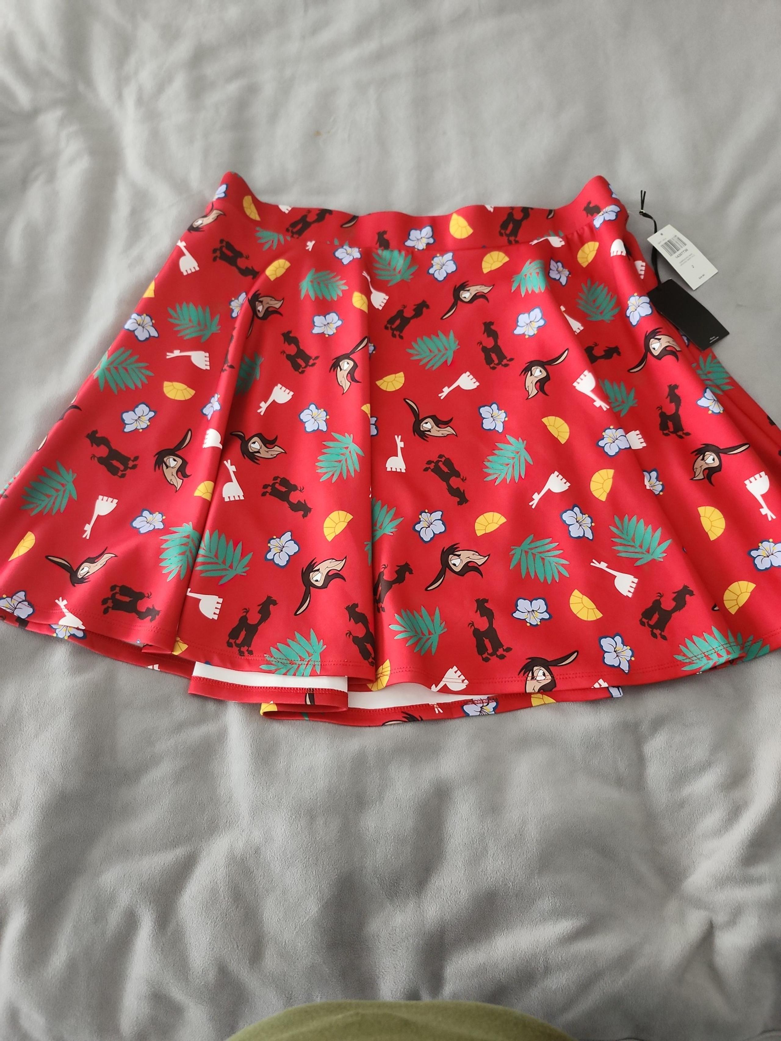 New Universe Disney Emperors New Groove Llama Icons Scuba Skirt Size 2 / pockets