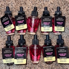 Bath and Body works wallflowers