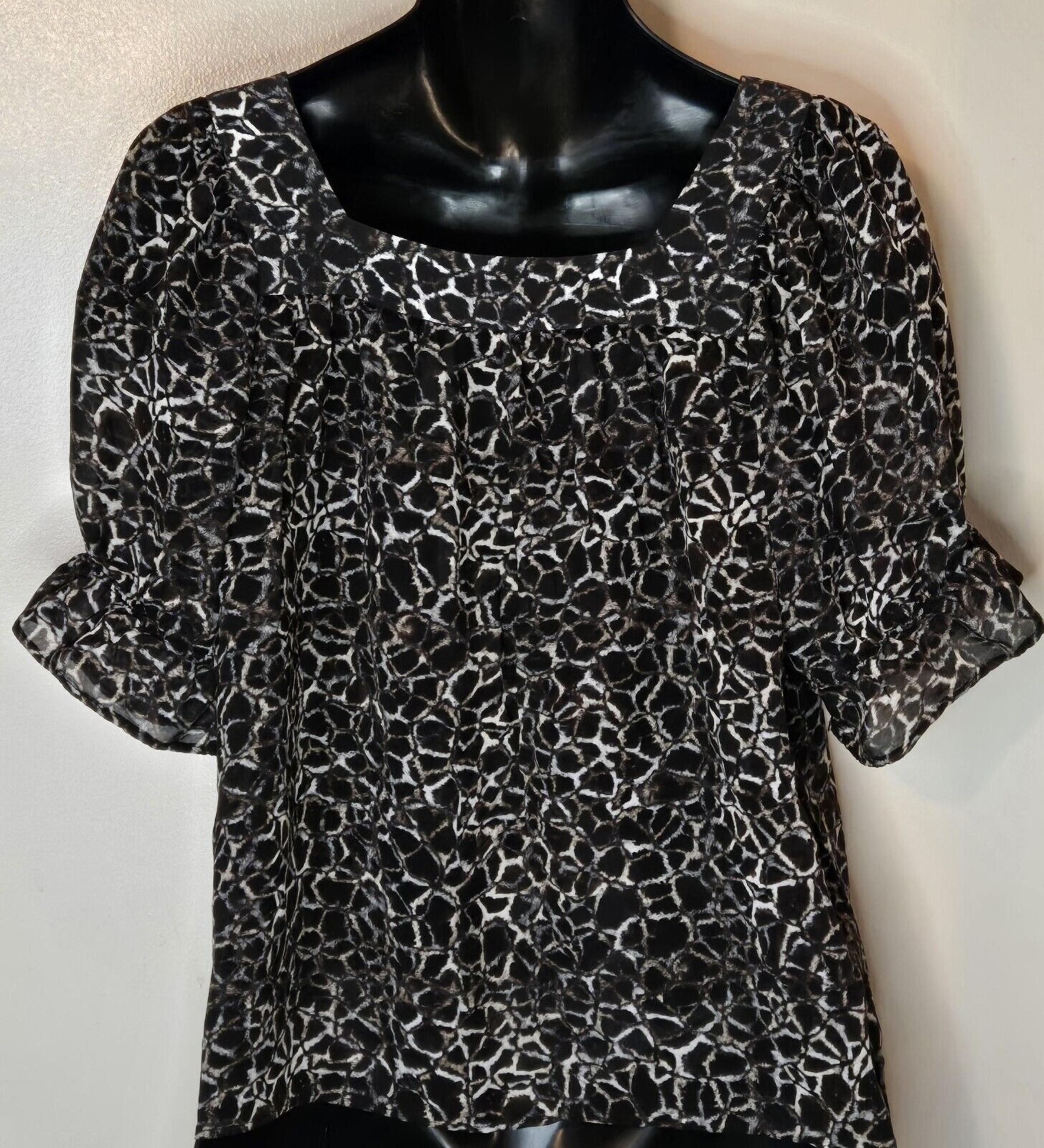 Karen Kane Printed Square Neck Top Women's M Print Half Sleeve Pullover Blouse