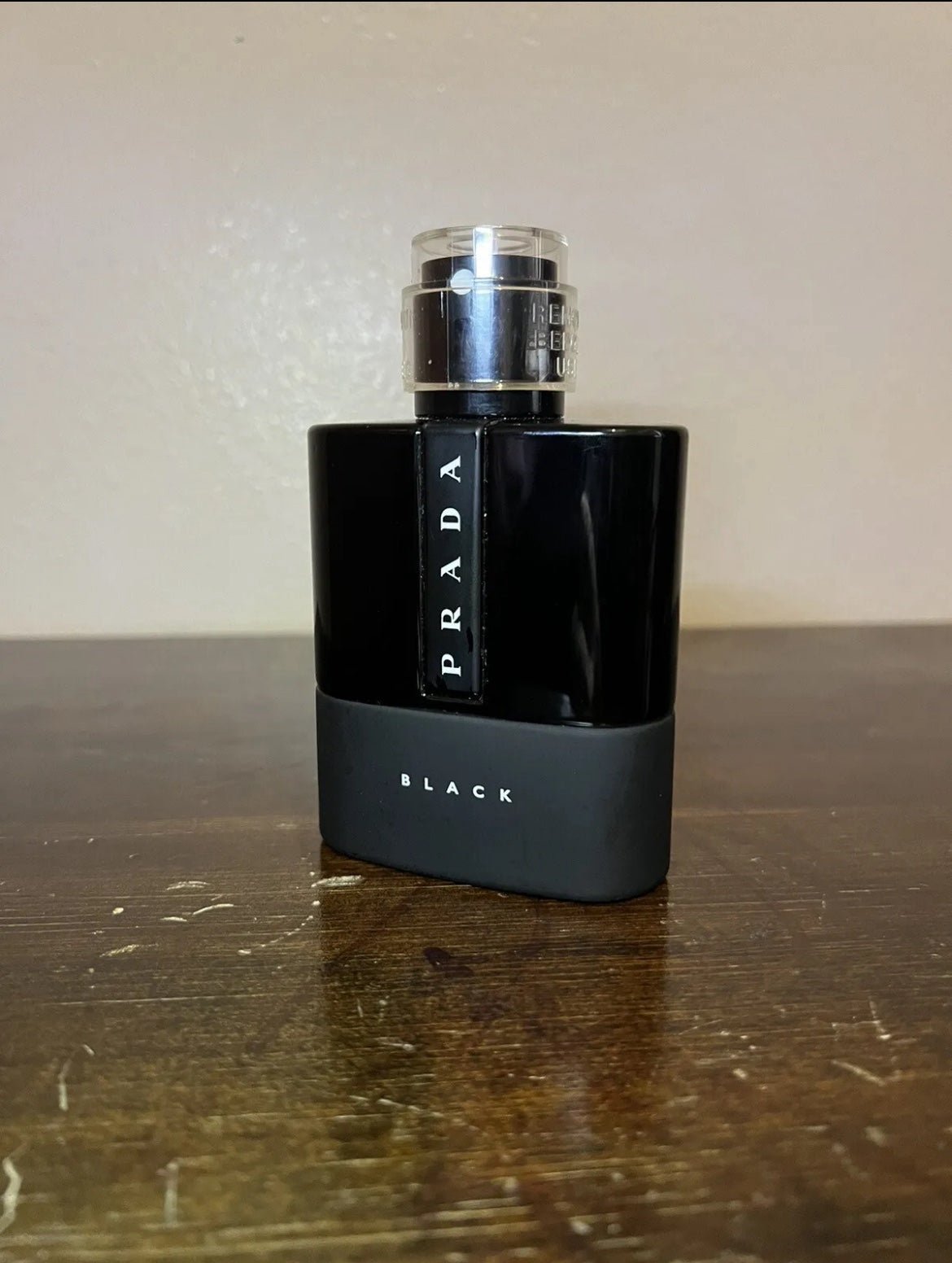Prada luna rossa black