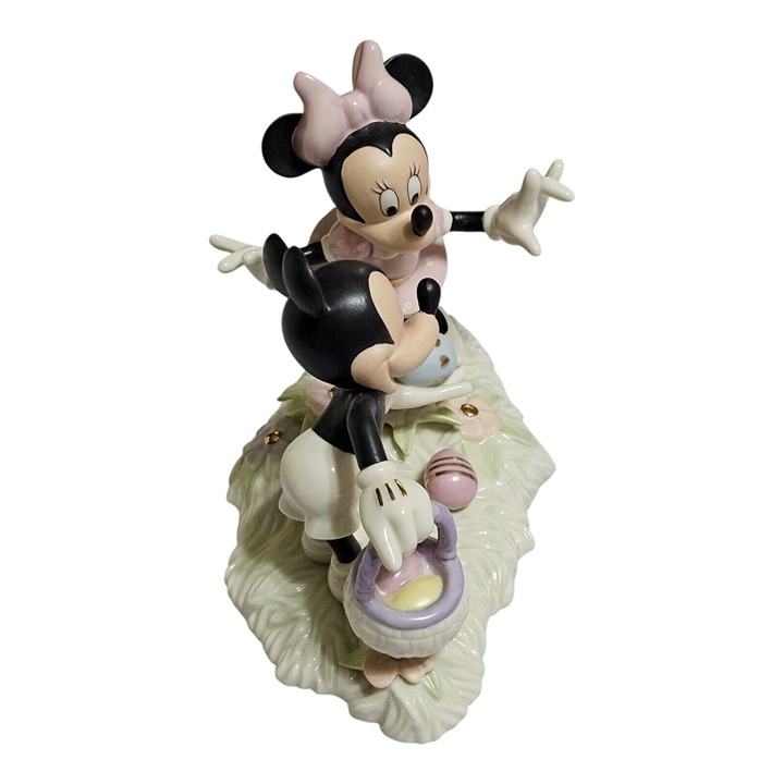Lenox Disney Showcase Collection Mickey's Easter Egg Hunt