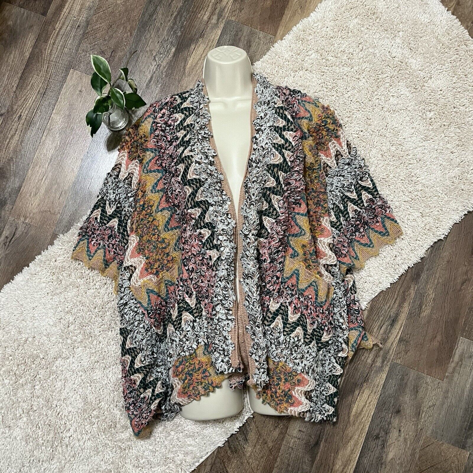 Anthropologie Akemi + Kin One Size Metallic Alva Kimono Poncho Shawl Sweater
