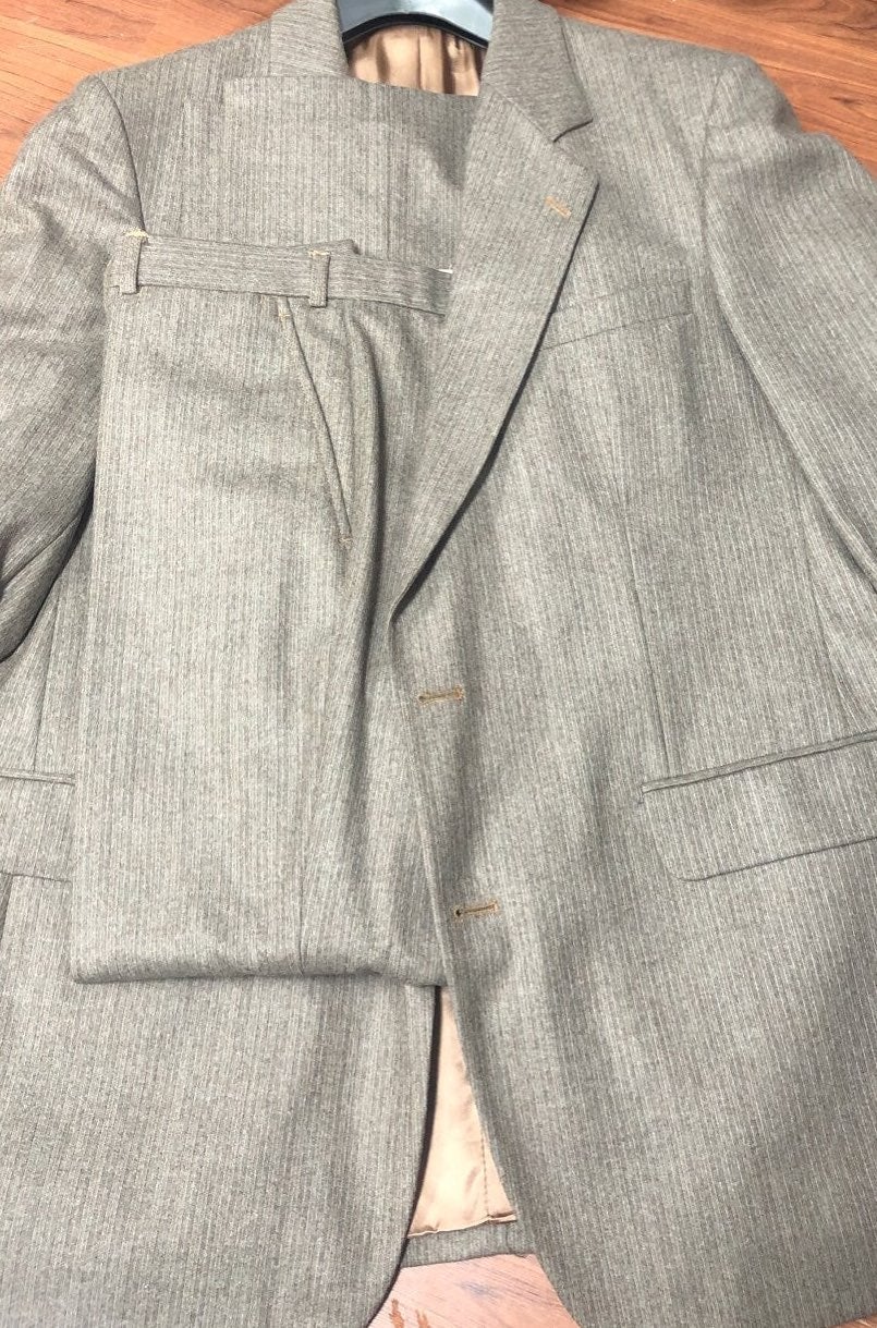 44 Regular two button italian two piece