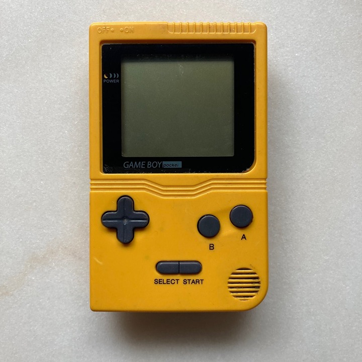 Gang Feng Game Boy Pocket Yellow Clone