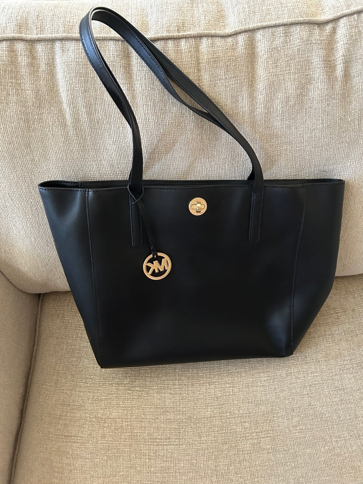 Michael Kors Rivington Large Saffiano Leather Tote Bag