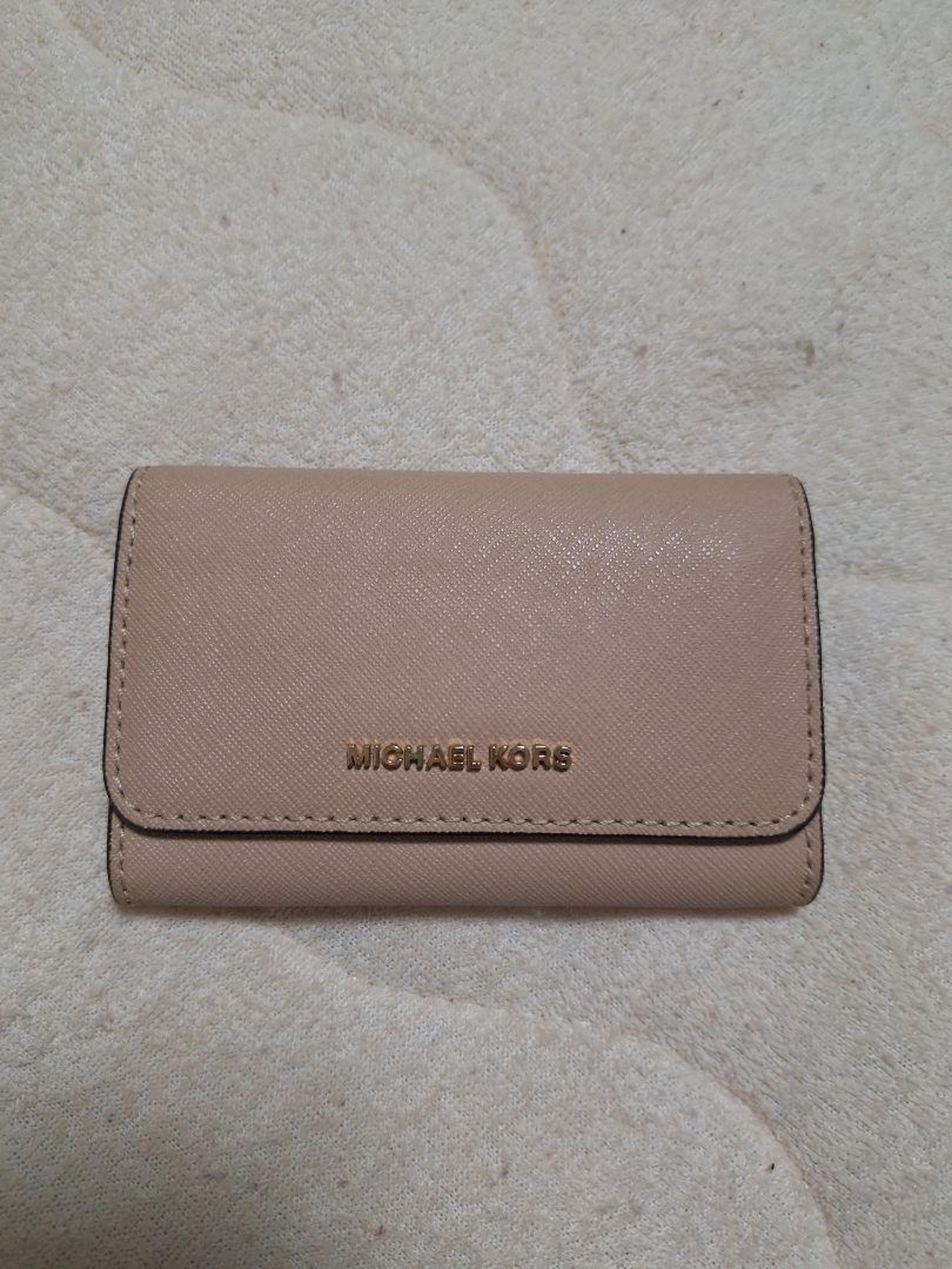MICHAEL KORS Business Card Holder Beige
