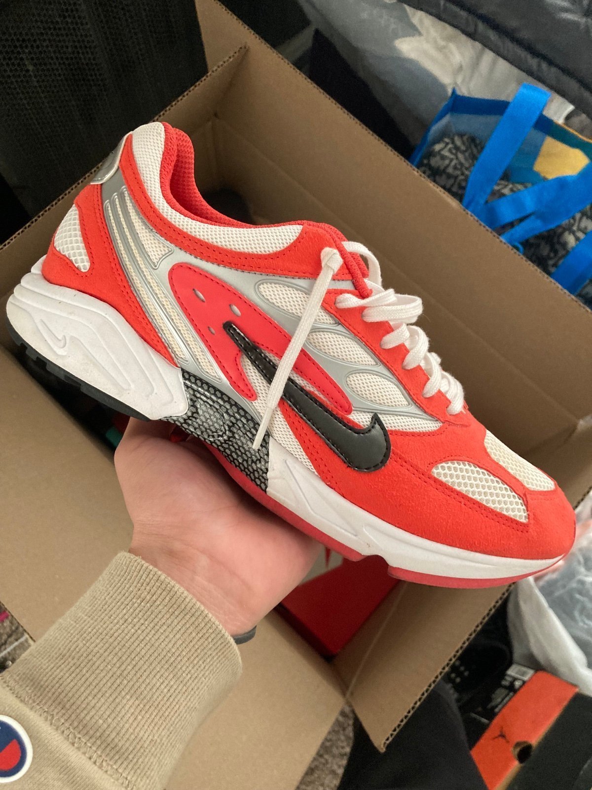 Nike Air Ghost Racer Track Red OG Release