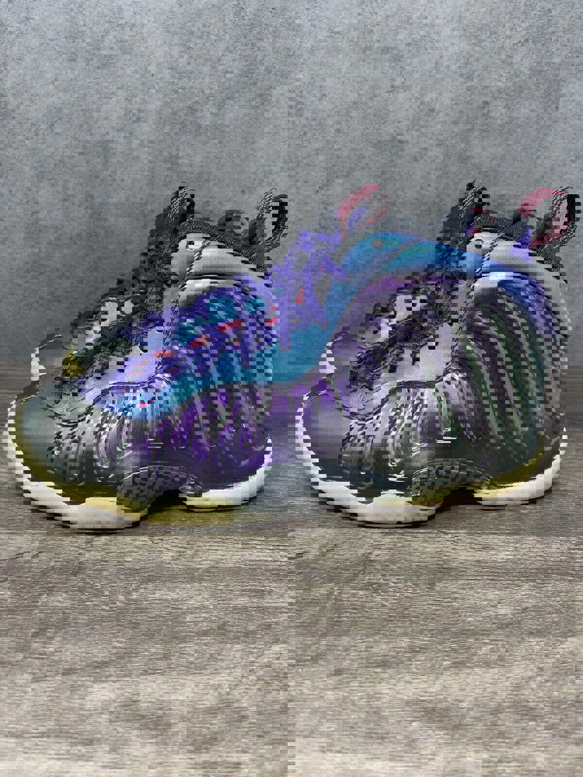 Nike Little Posite Size 5Y GS / 6.5 Wmns Purple Foamposite Iridescent 644791-602