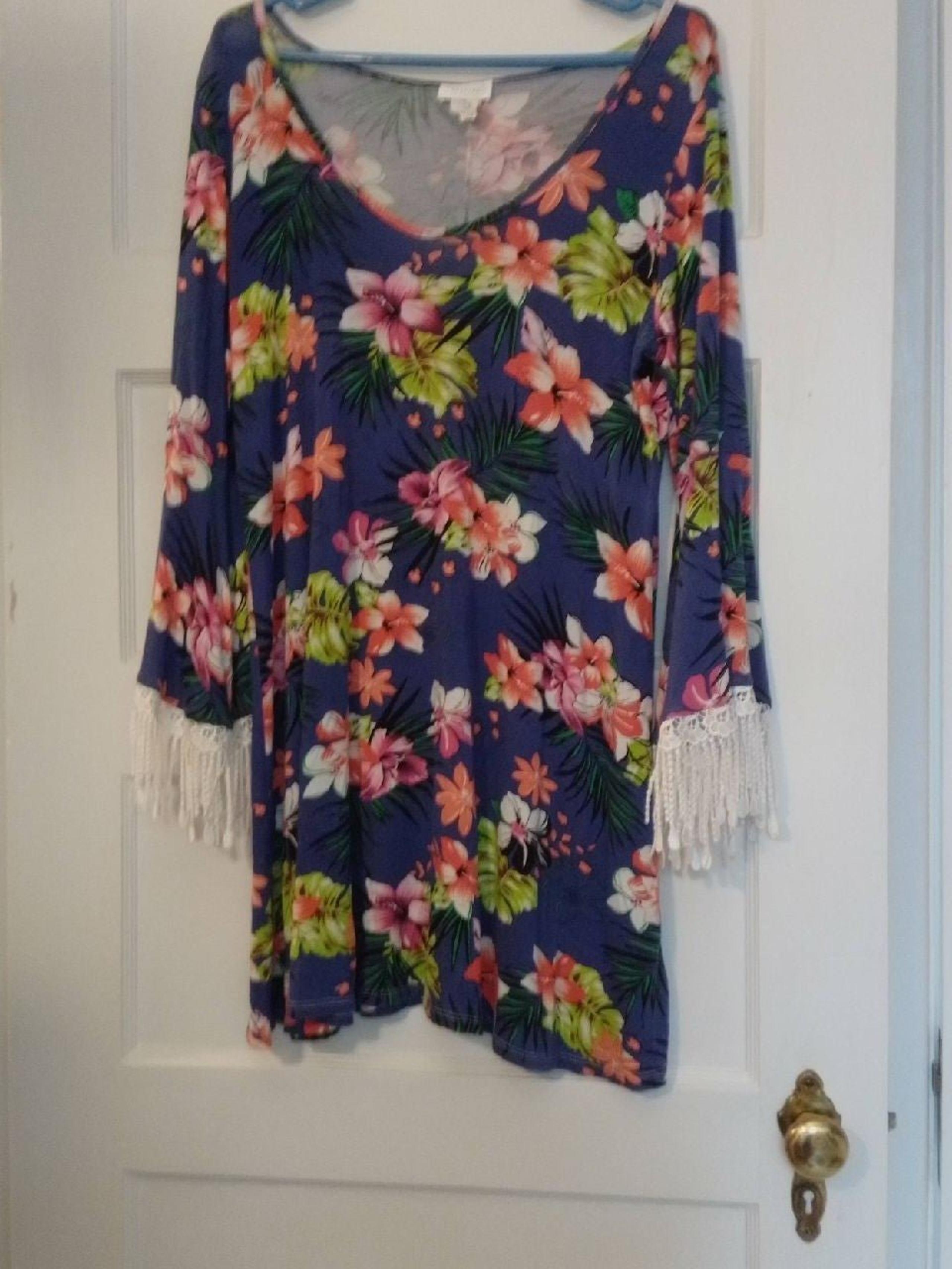 BELLINO Dress; (w/ 'Embroidery); "STUNNINGLY BEAUTIFUL"; Size: L
