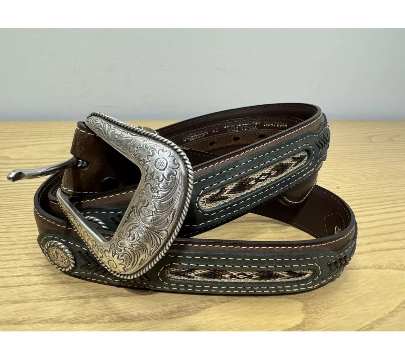 Mens NOCONA Western Belt 46 Brown Leather Silver Diamond Conchos Navajo