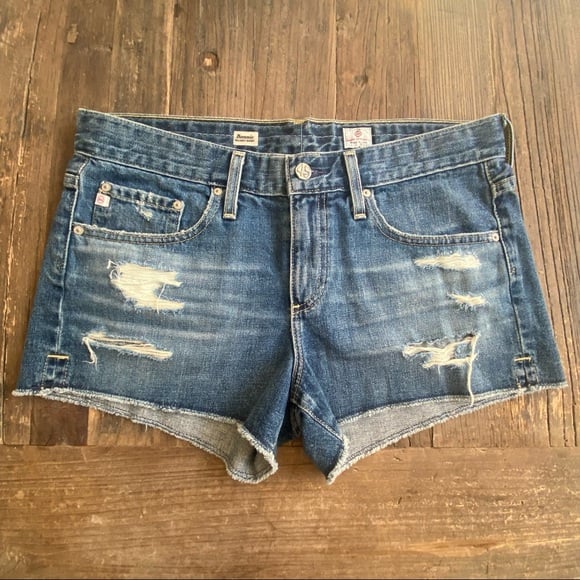AG Bonnie Relaxed Style denim shorts size 29