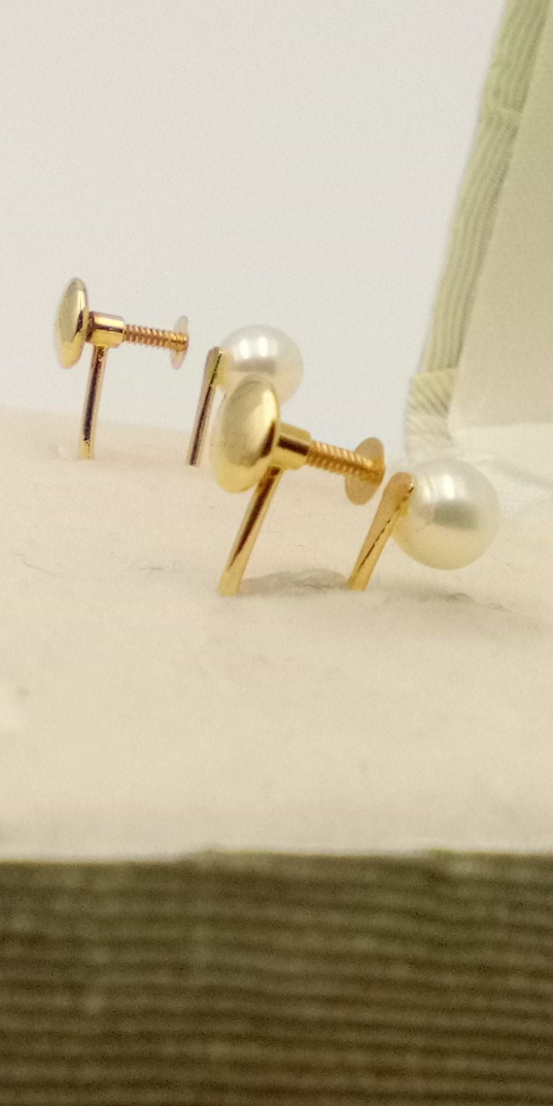14k gold hoop earrings
