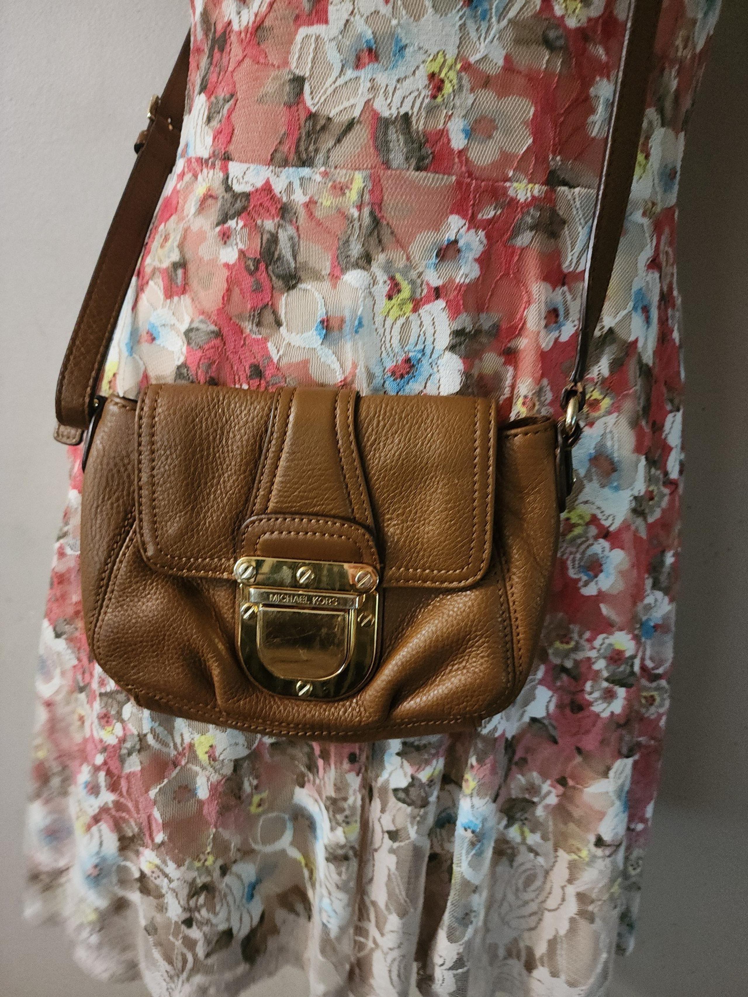 Michael Kors Charlton crossbody